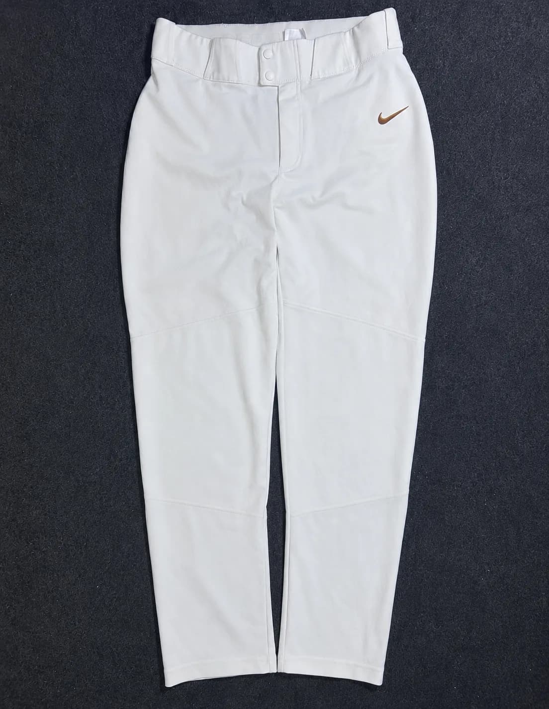 Nike thrift pants India