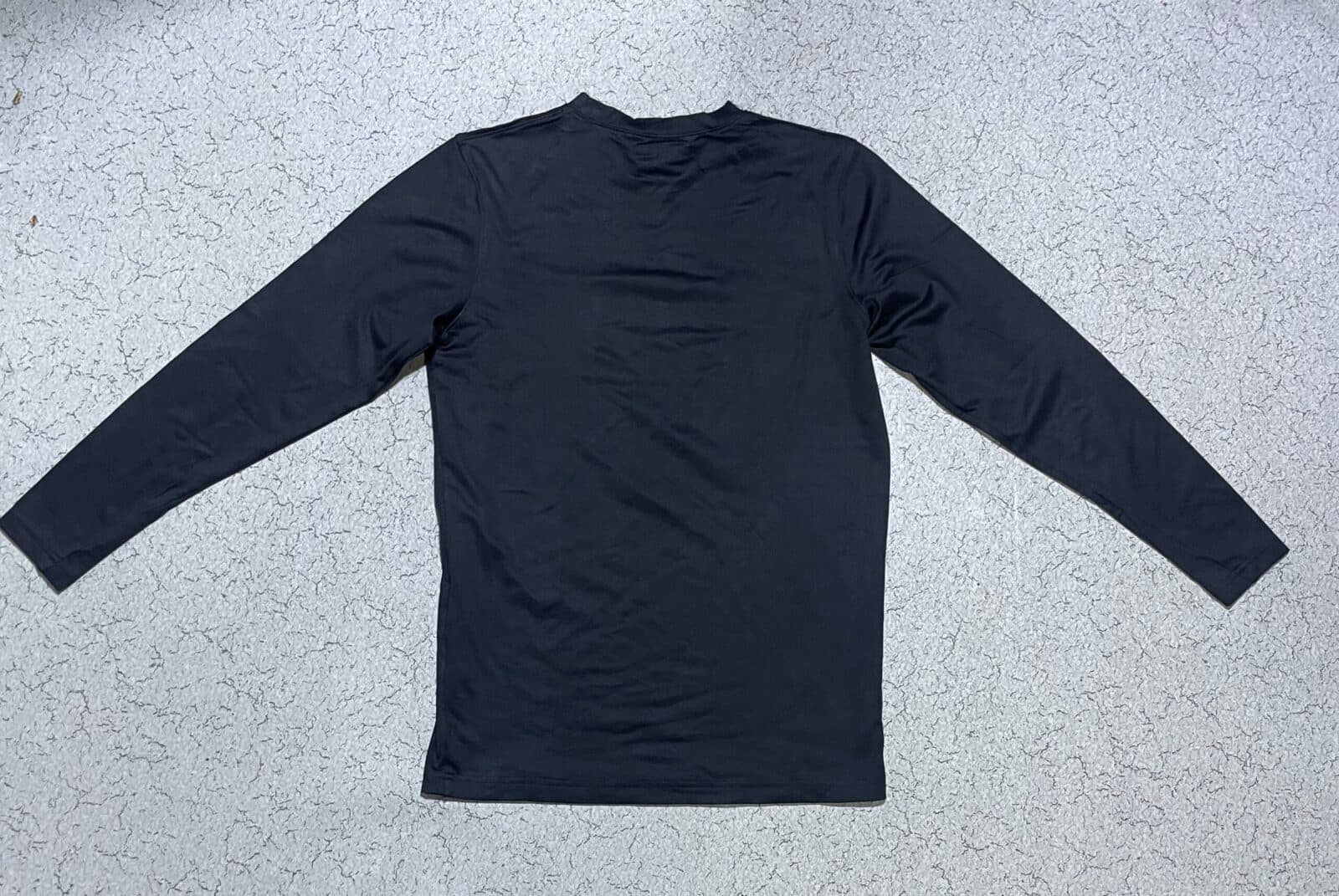 Under Armour ColdGear thrift t-shirt India back view