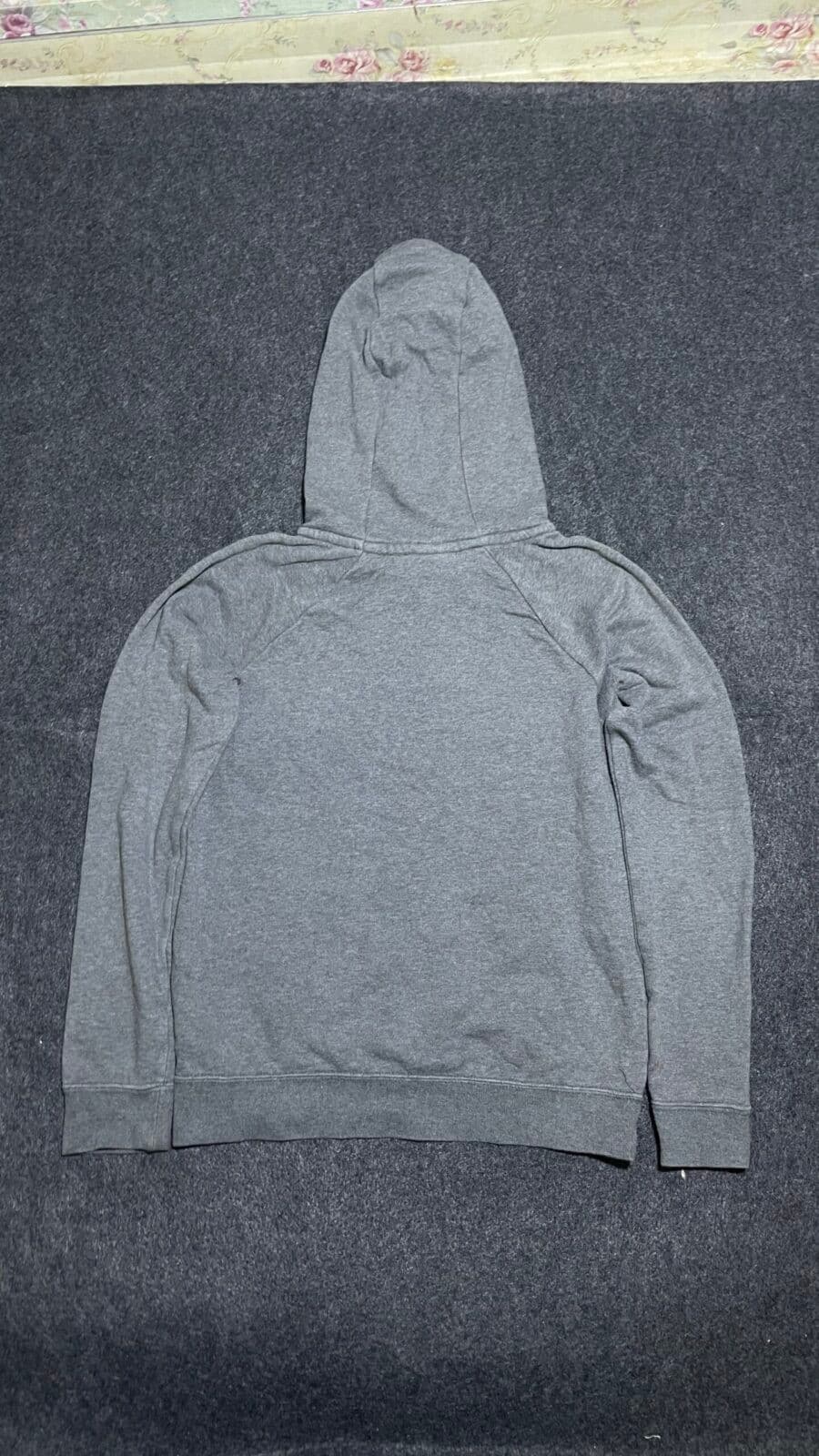 Nike thrift hoodie India back view