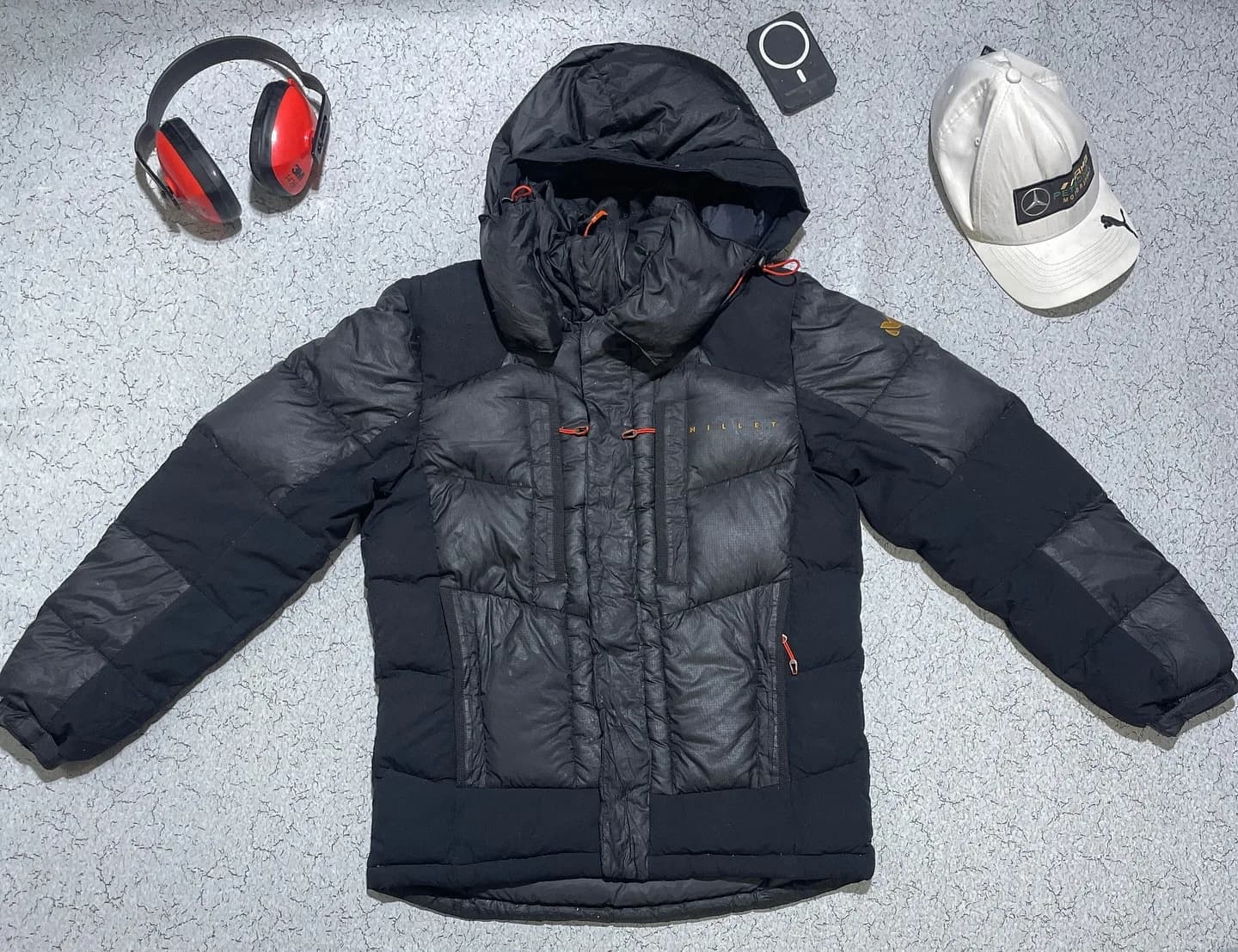 Branded thrift puffer jacket India back view