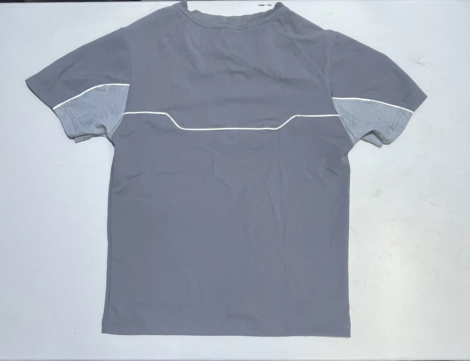Under Armour thrift t-shirt India back view