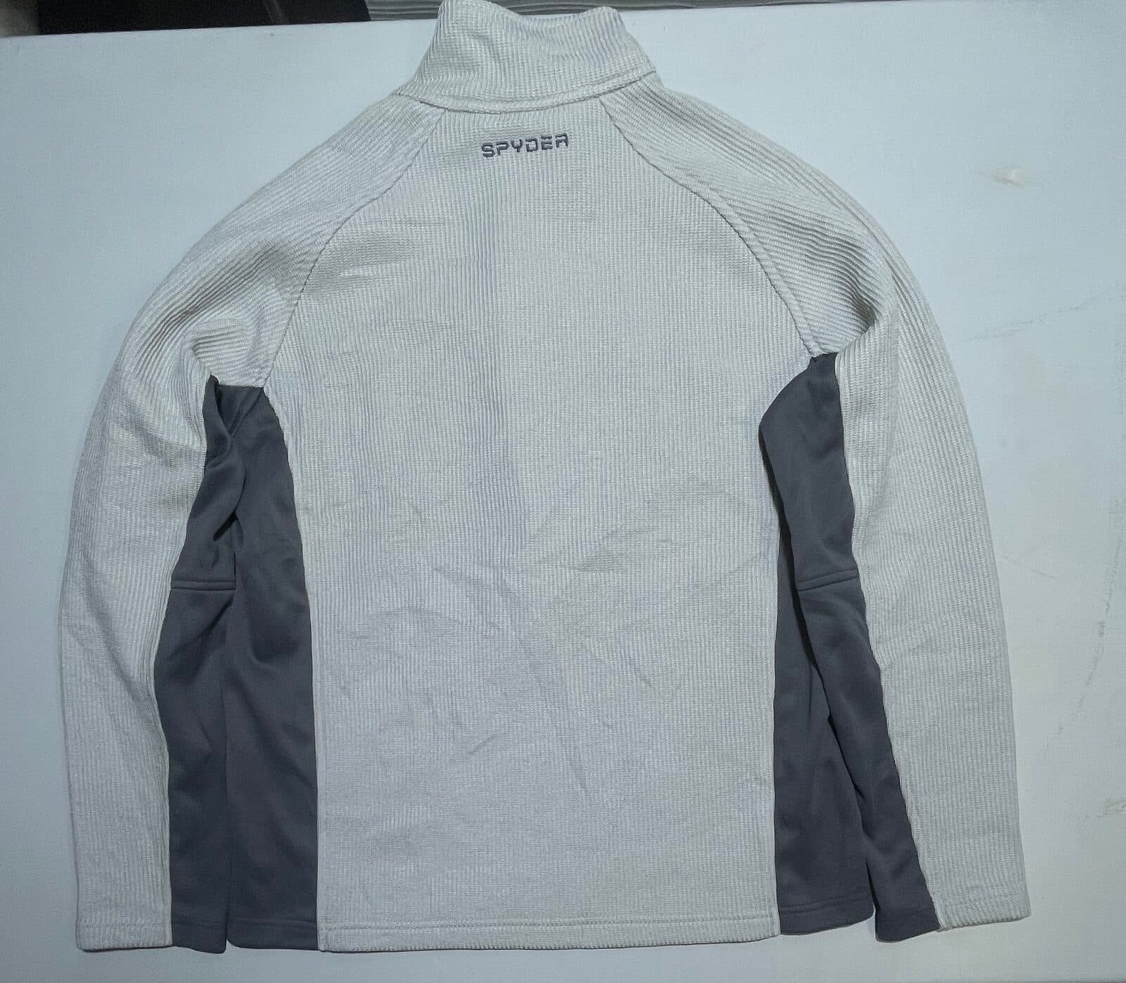 Branded thrift t-shirt India detail view
