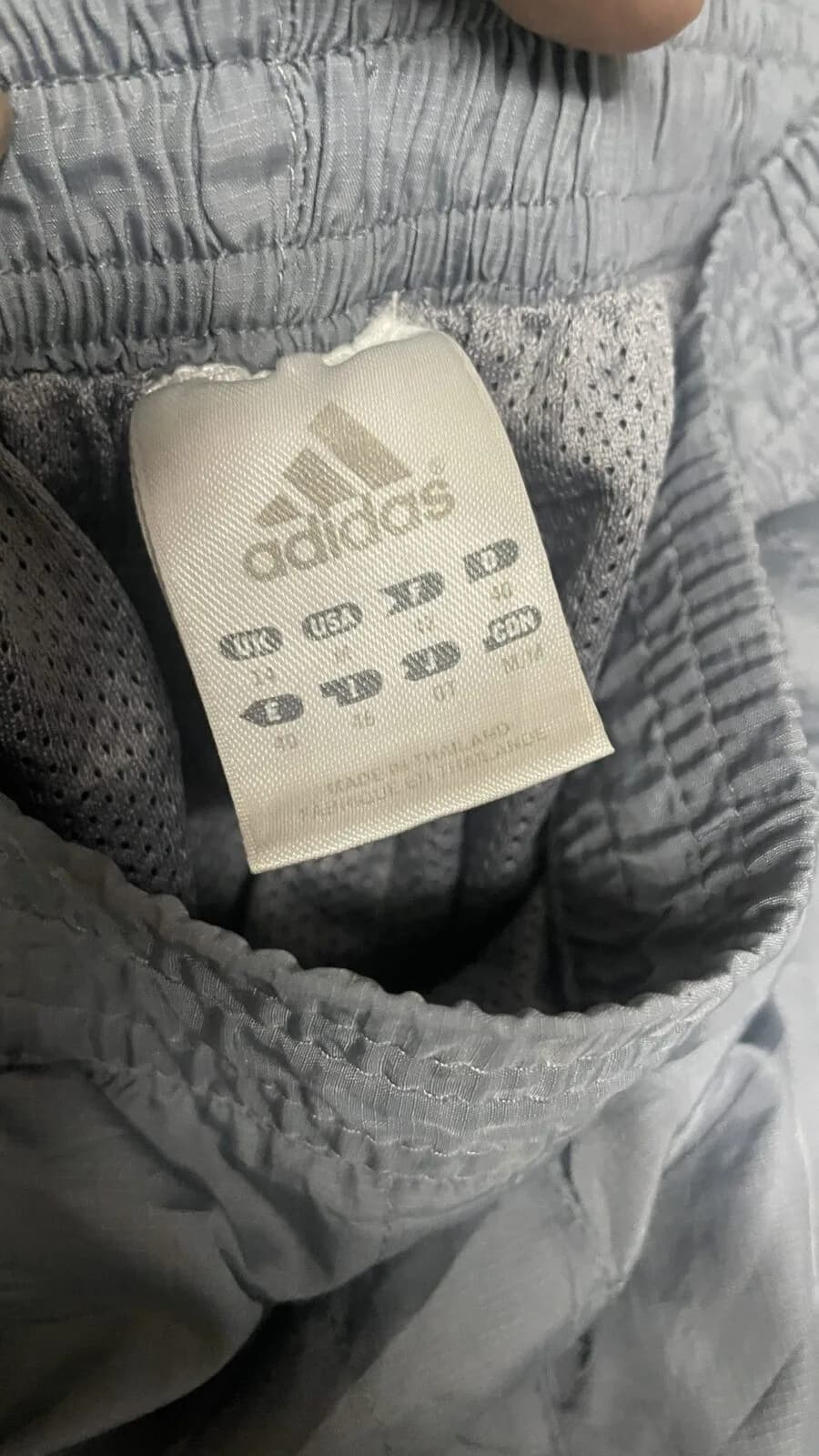 Adidas thrift windbreaker jacket India back view