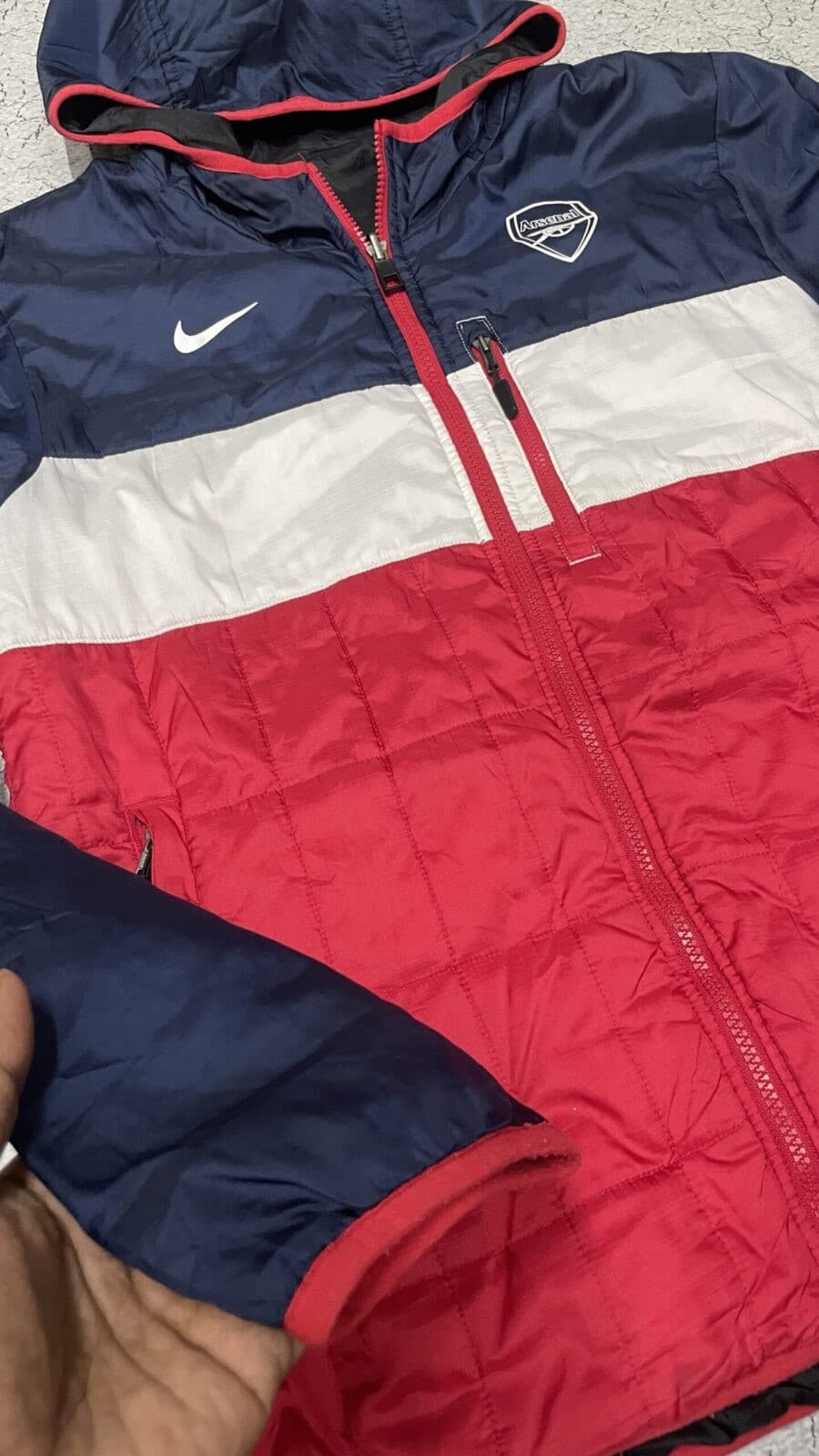 Nike thrift puffer jacket India back view