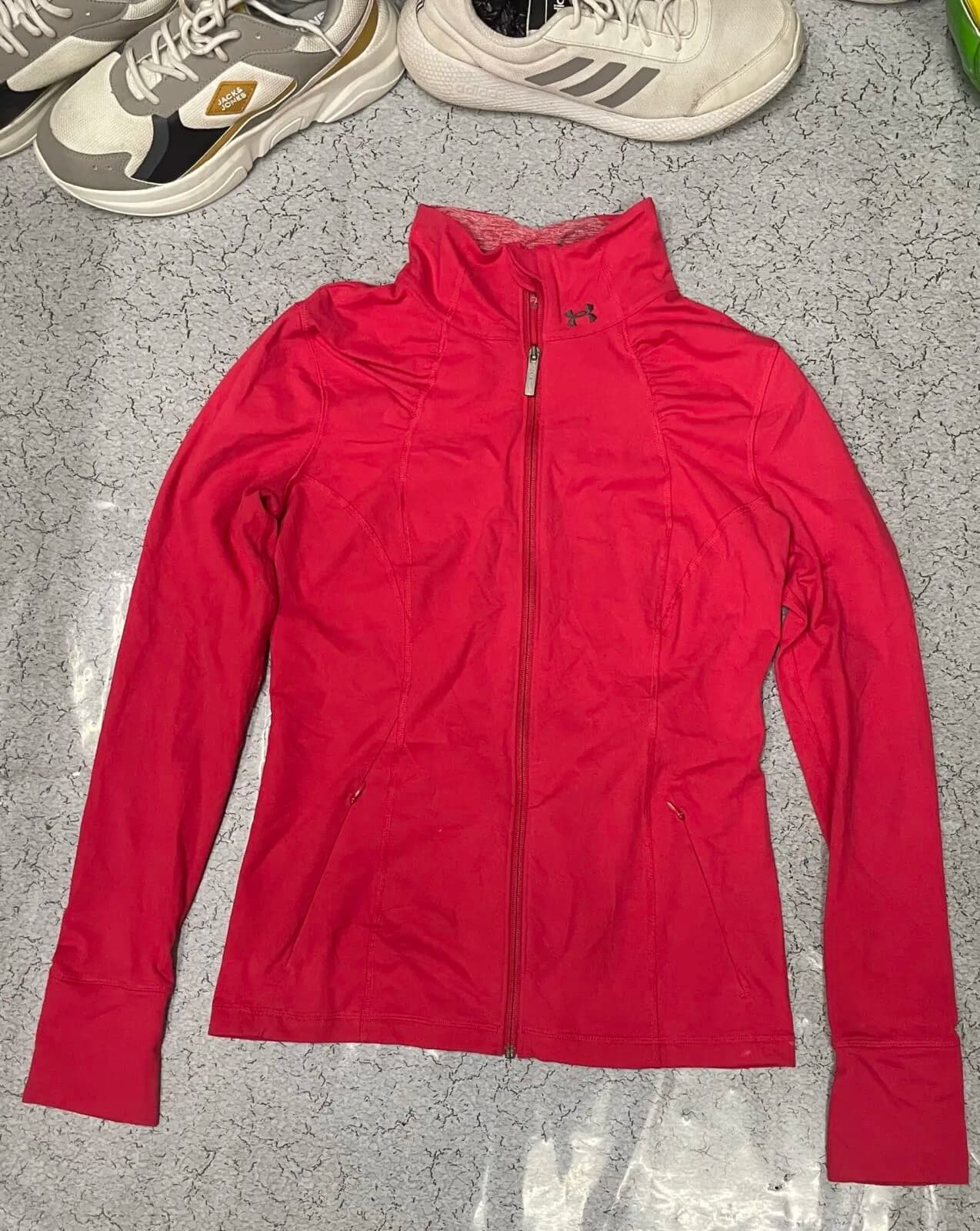 Under Armour ColdGear thrift track jacket India