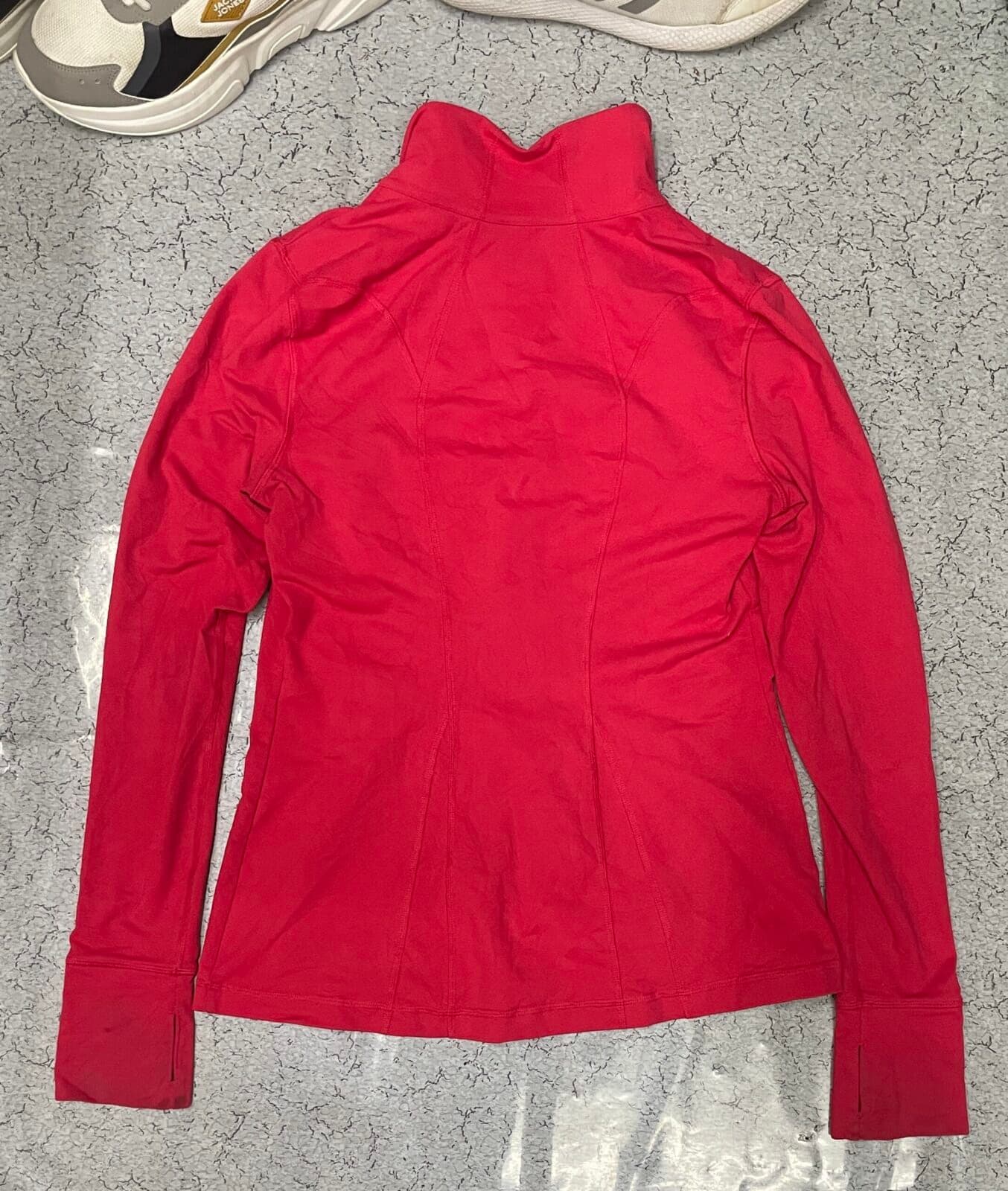 Under Armour ColdGear thrift track jacket India close-up