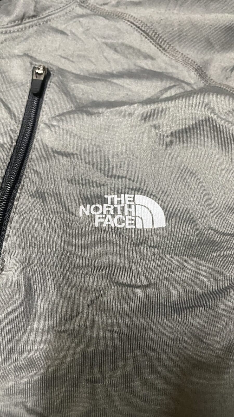The North Face thrift track jacket India detail view