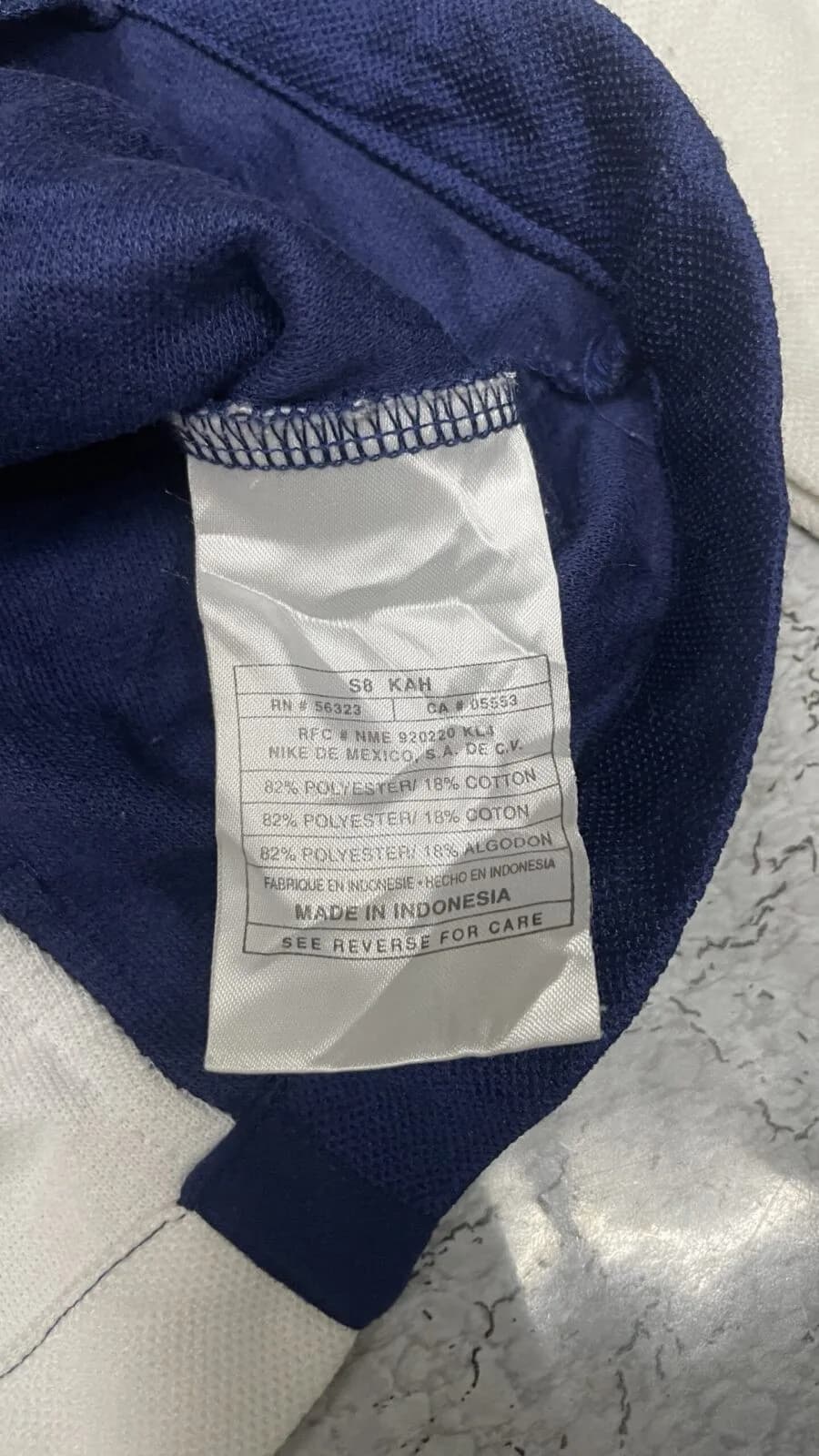Nike thrift track jacket India detail view