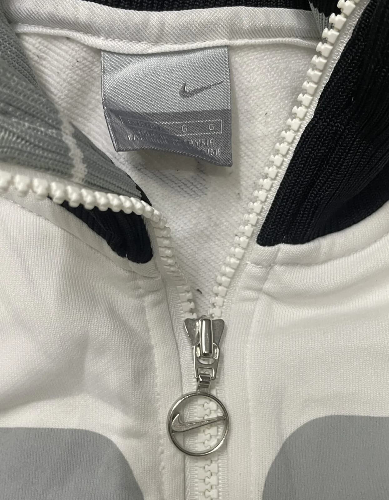 Nike thrift jacket India back view