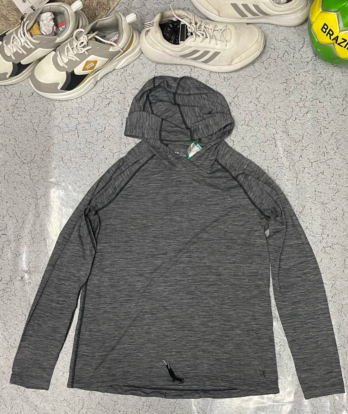 Under Armour HeatGear thrift hoodie India