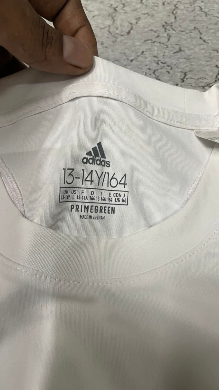 Adidas thrift t-shirt India detail view