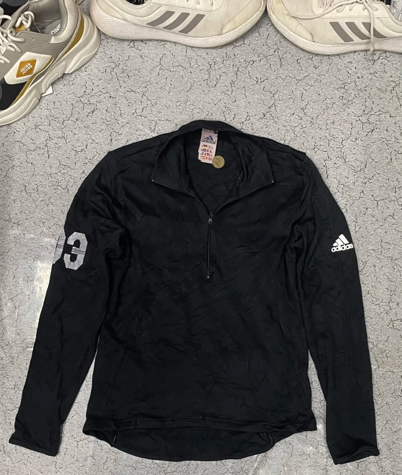 Adidas thrift t-shirt India