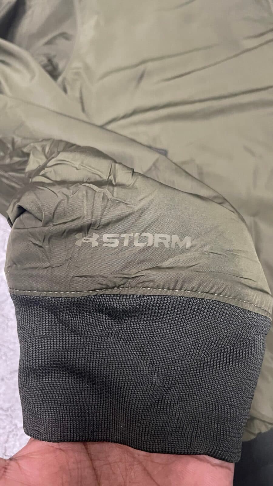 Under Armour thrift jacket India detail view