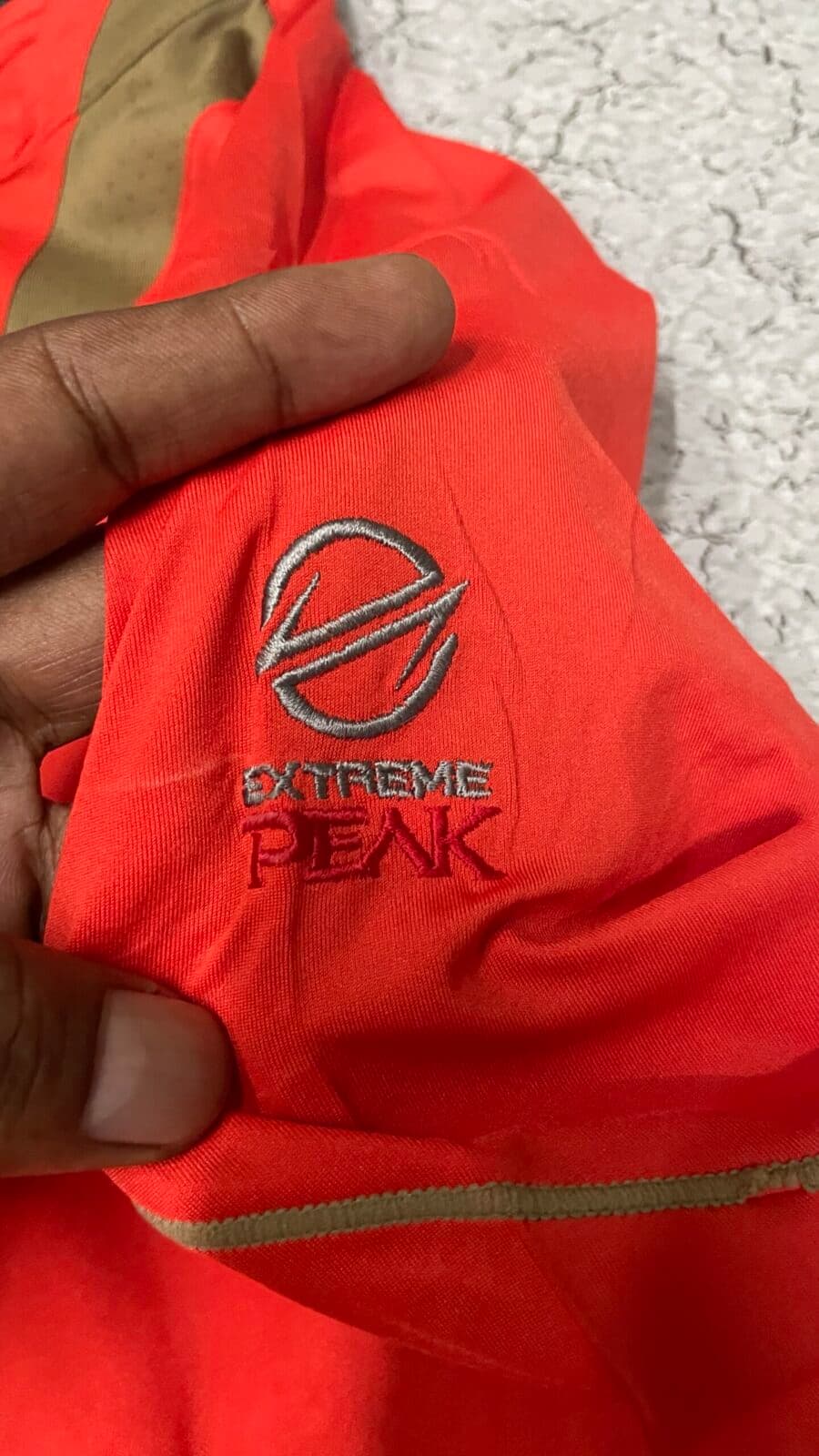 Branded thrift t-shirt India detail view