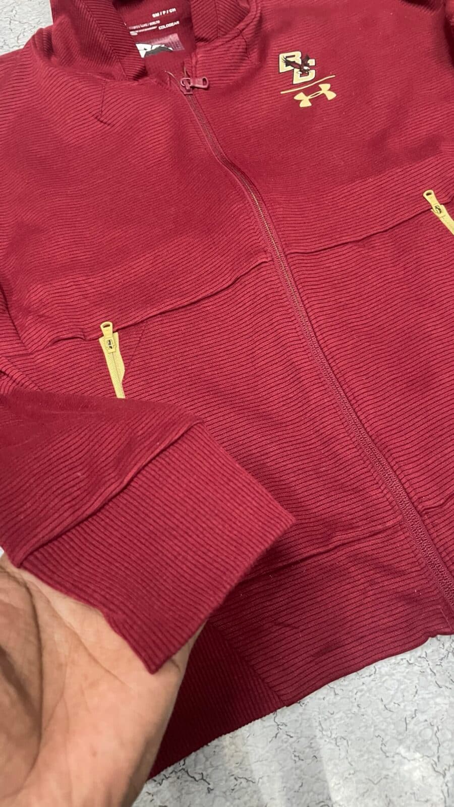 Under Armour ColdGear thrift track jacket India close-up