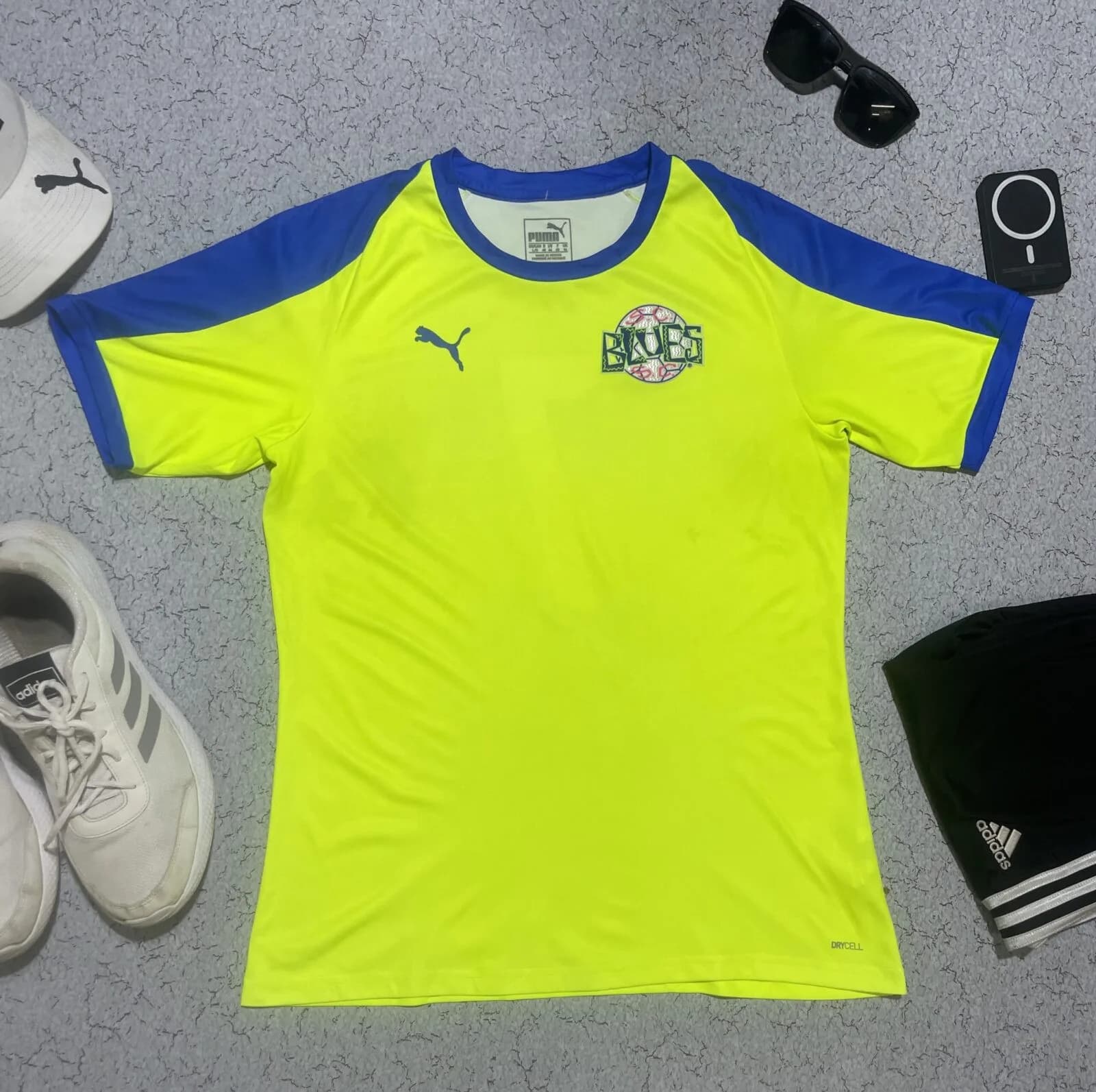 Puma thrift football jersey India
