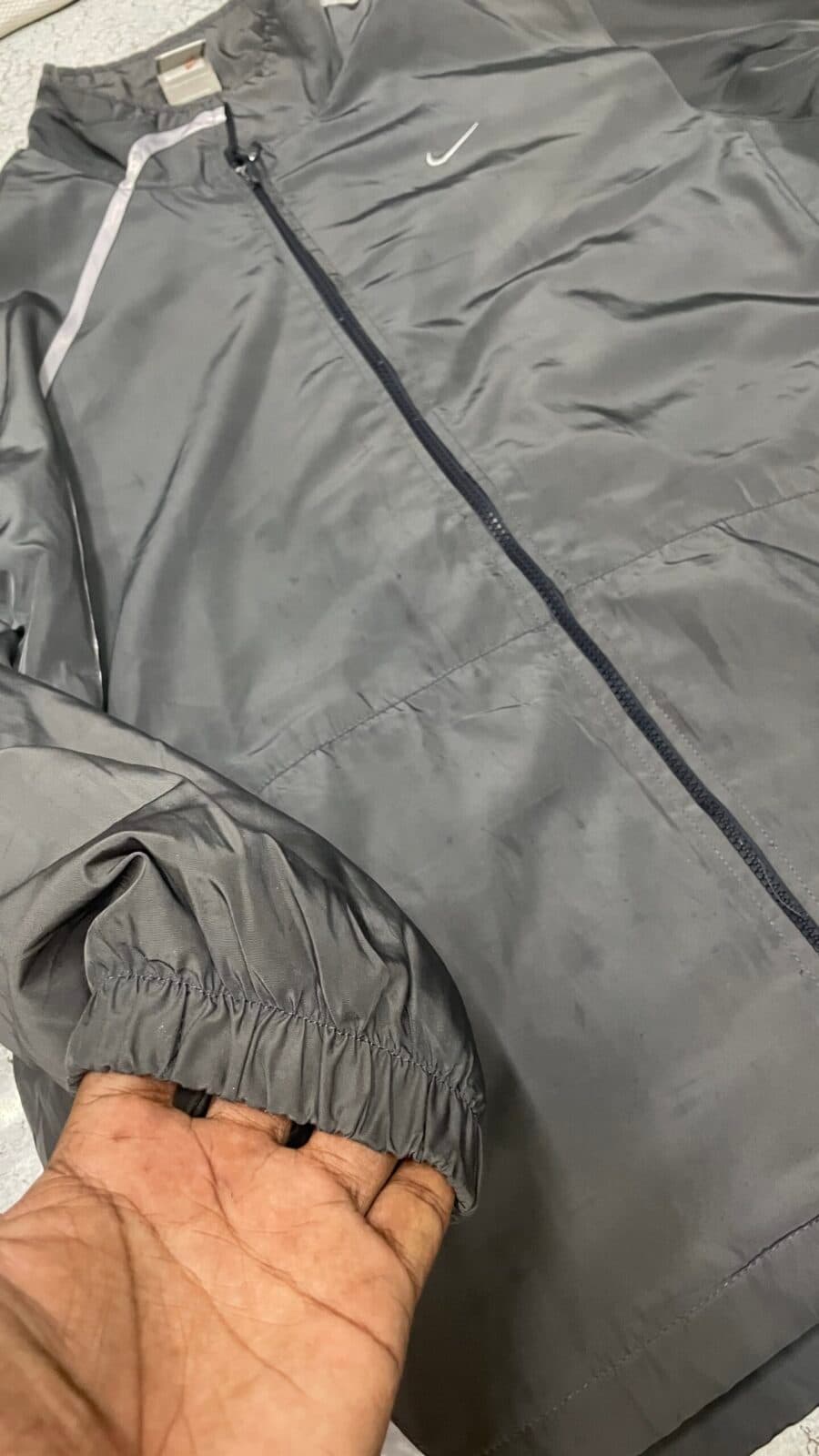 Nike thrift windbreaker jacket India back view
