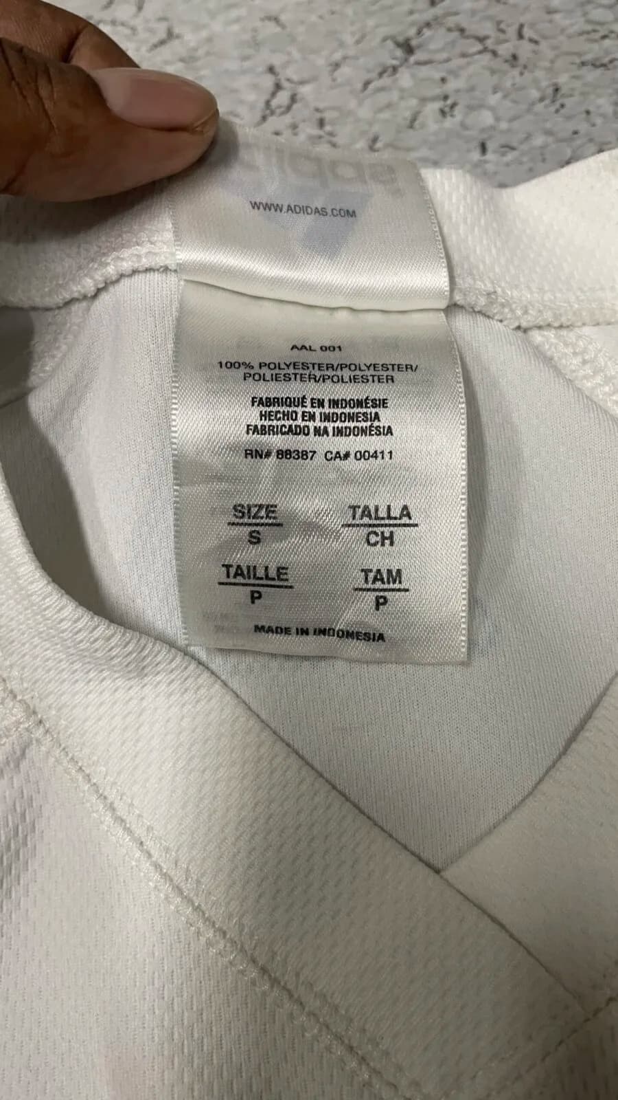 Adidas Climalite thrift t-shirt India detail view