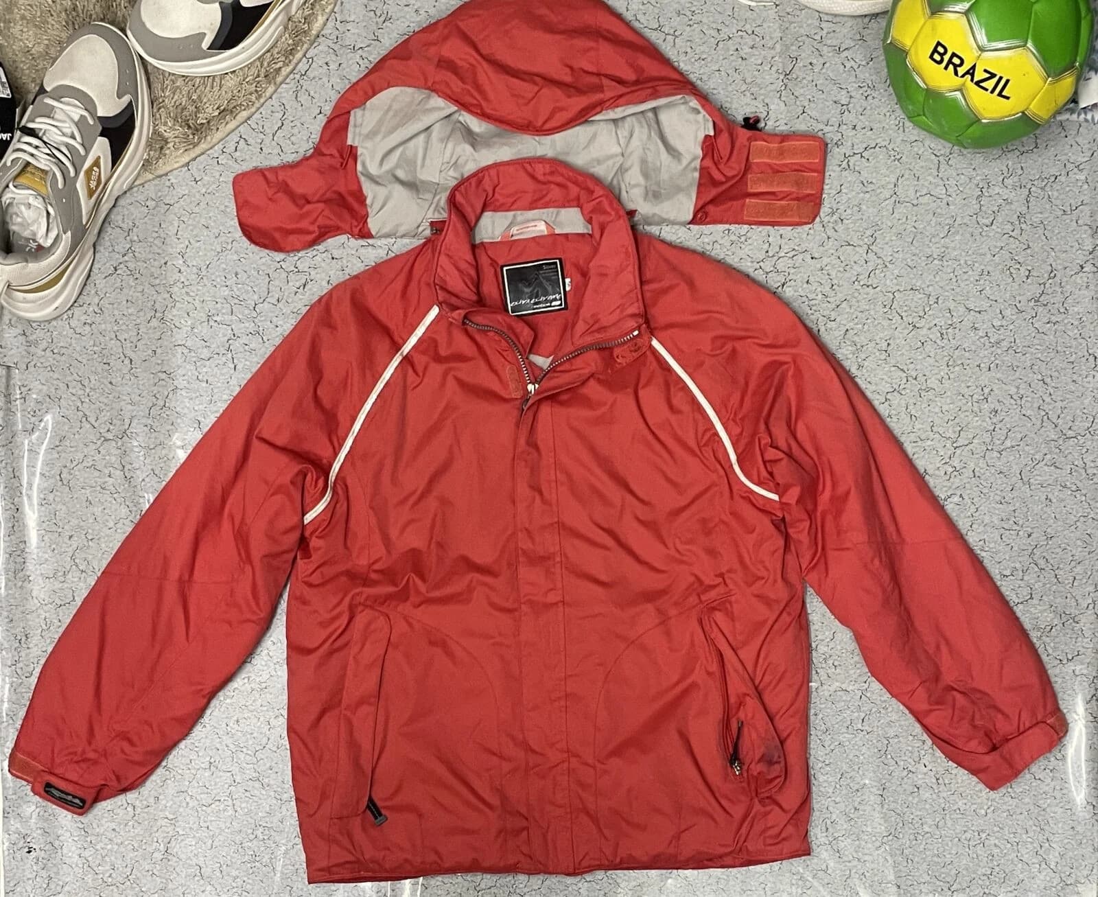 Reebok thrift jacket India back view