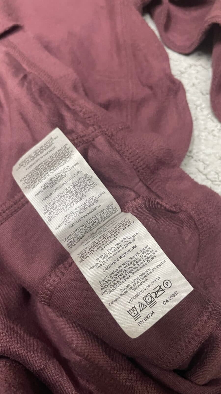Columbia thrift fleece jacket India detail view