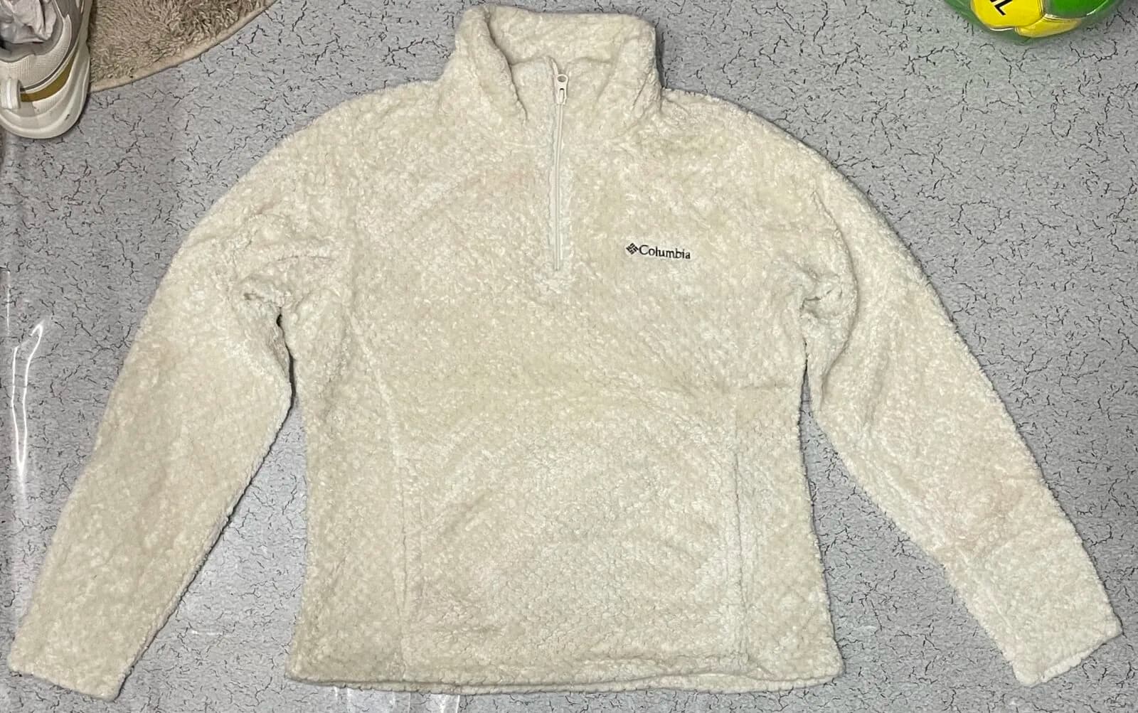 Columbia thrift sweater India