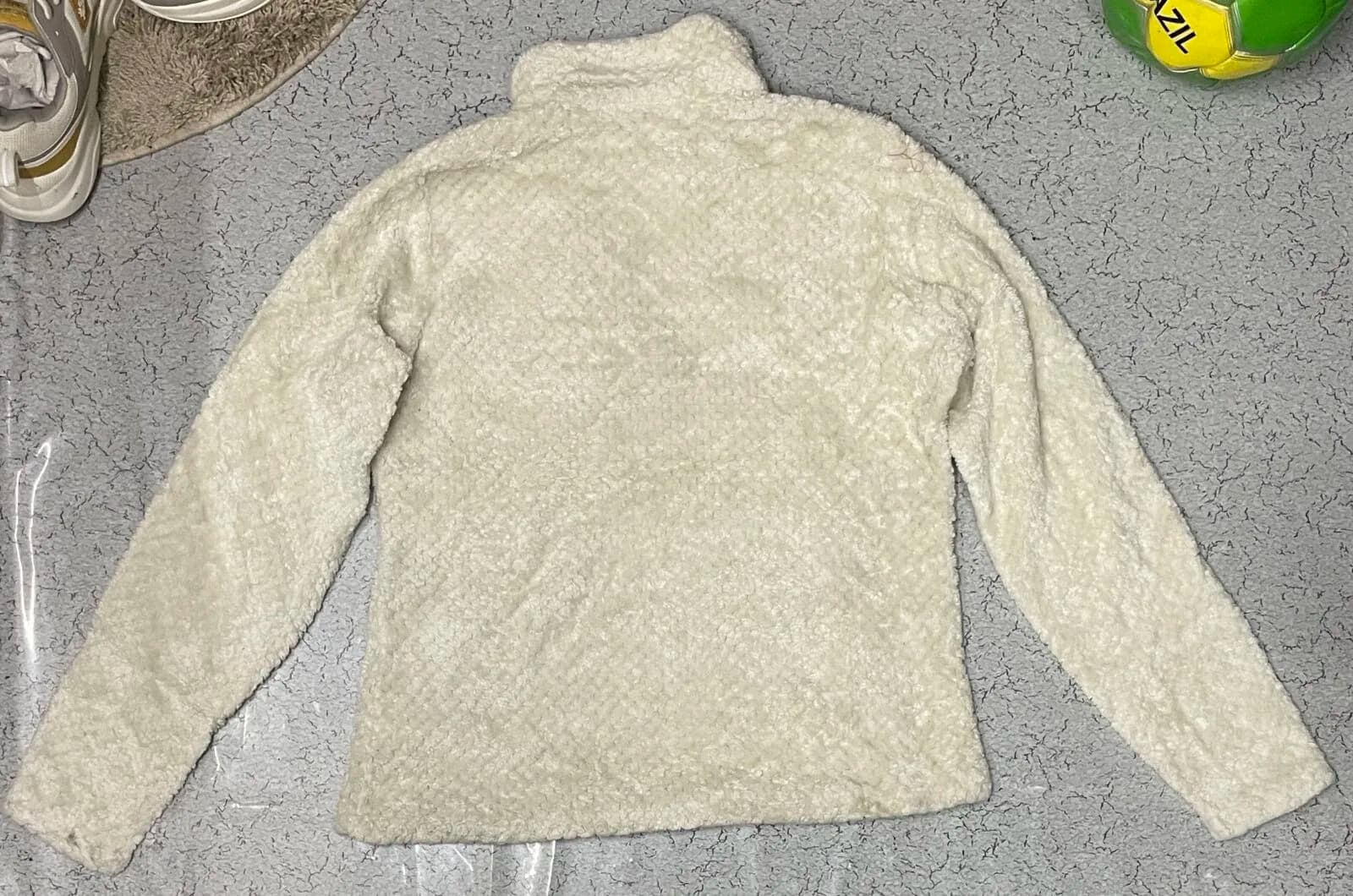 Columbia thrift sweater India back view