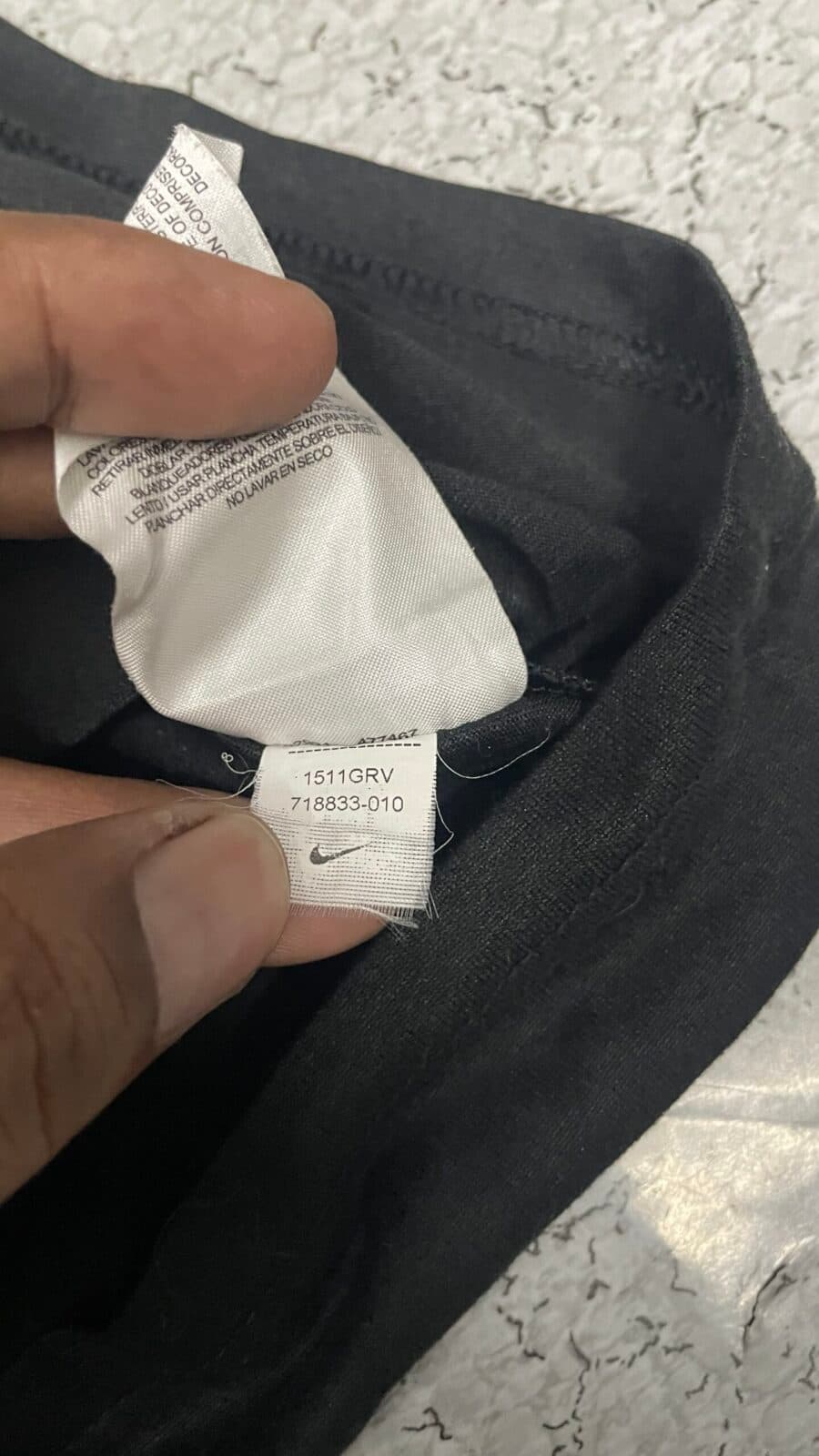 Nike thrift t-shirt India detail view