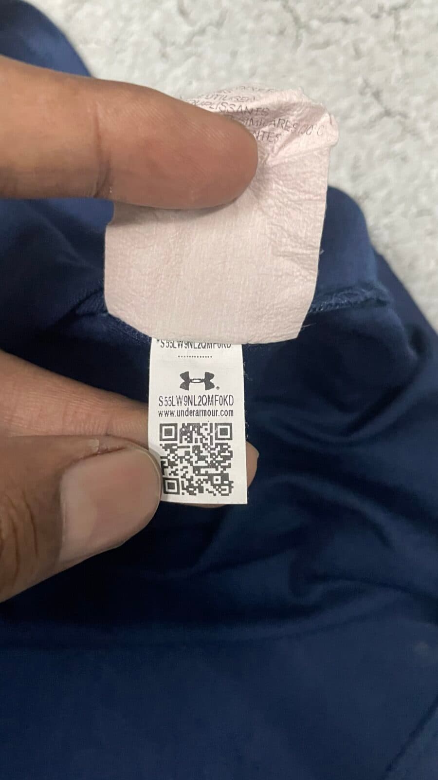 Under Armour thrift t-shirt India detail view