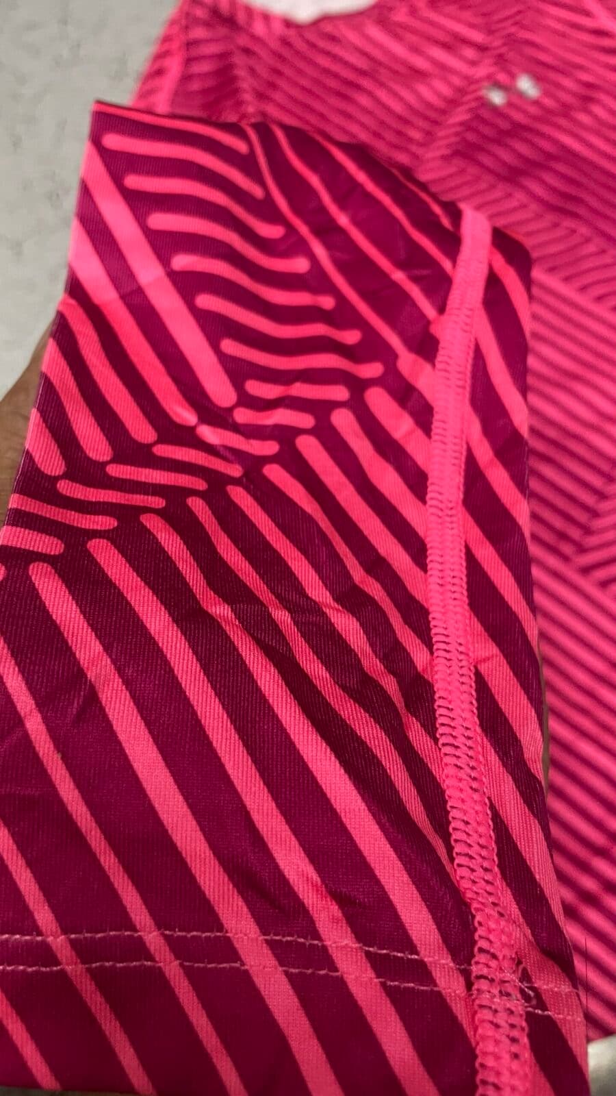 Under Armour ColdGear thrift t-shirt India detail view