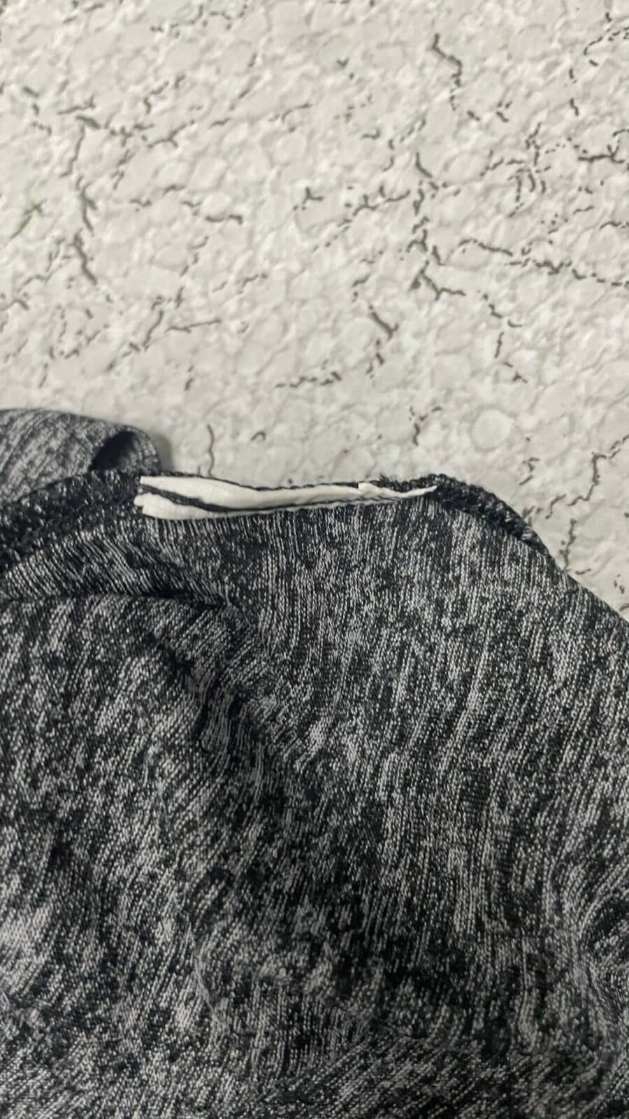 Under Armour HeatGear thrift t-shirt India close-up
