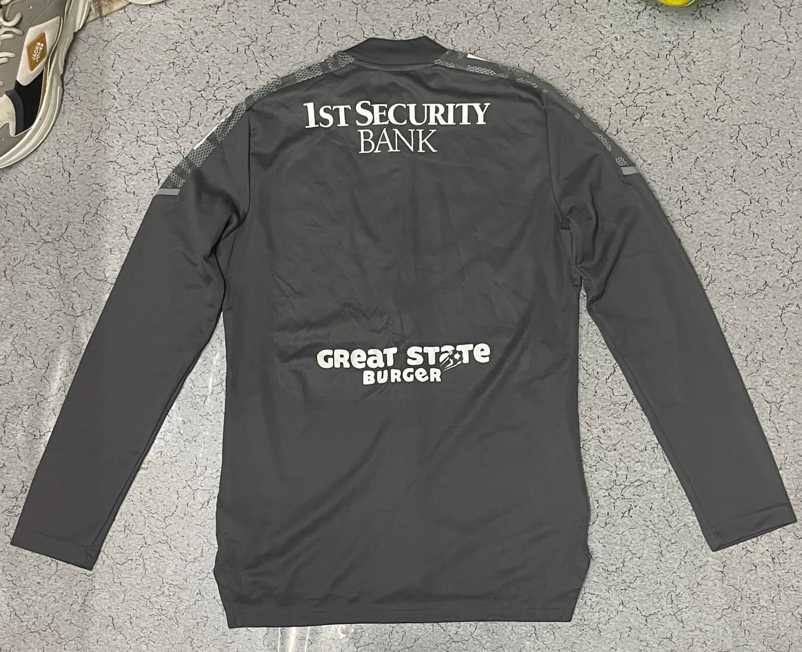 Adidas thrift jacket India back view