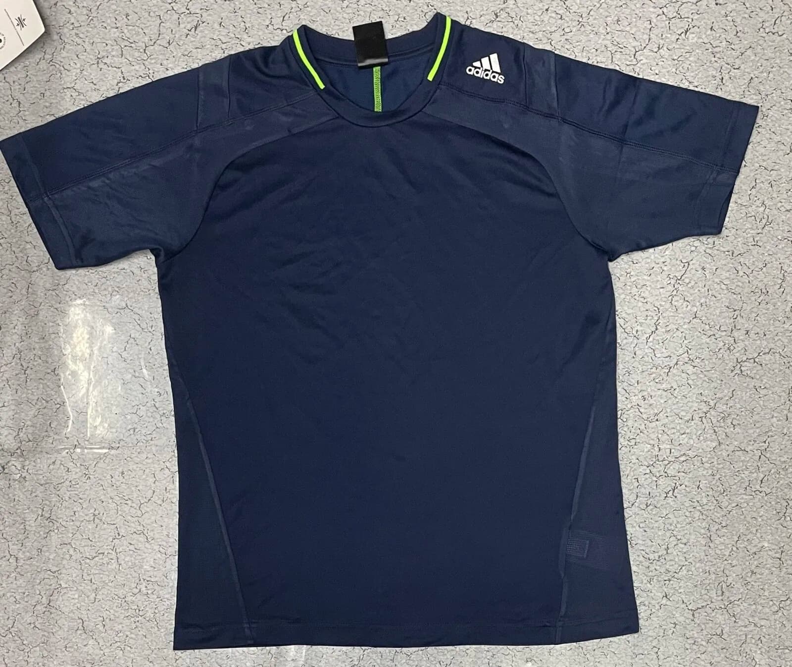 Adidas thrift t-shirt India