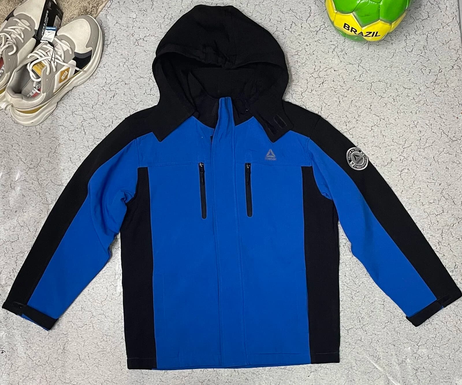 Reebok thrift fleece jacket India back view
