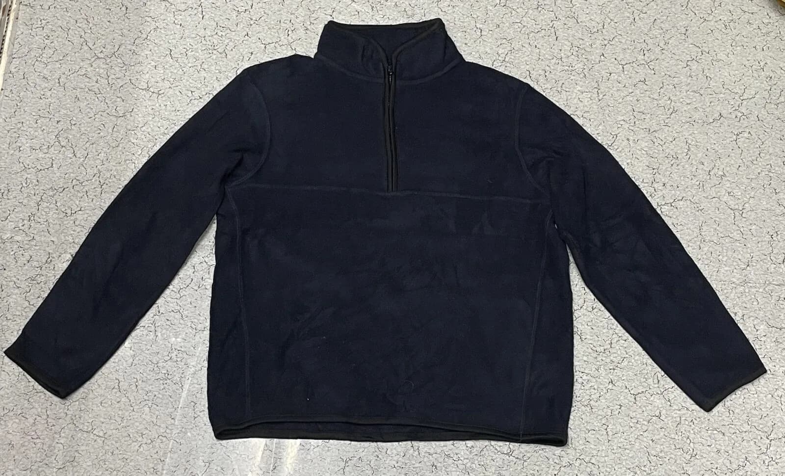 Uniqlo thrift sweater India