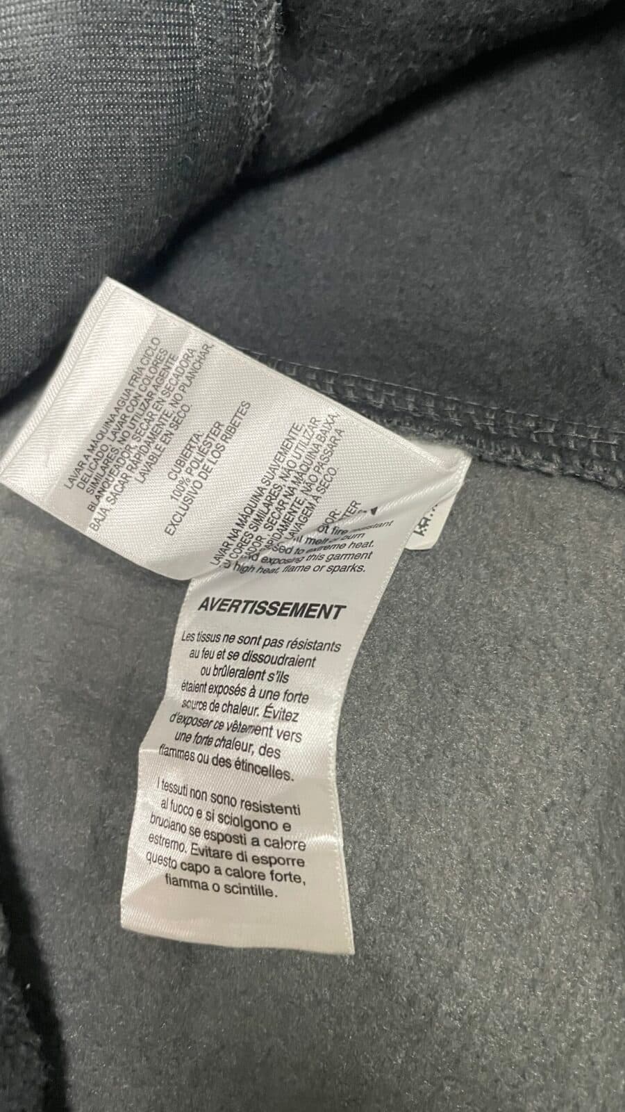 Columbia thrift sweatshirt India close-up