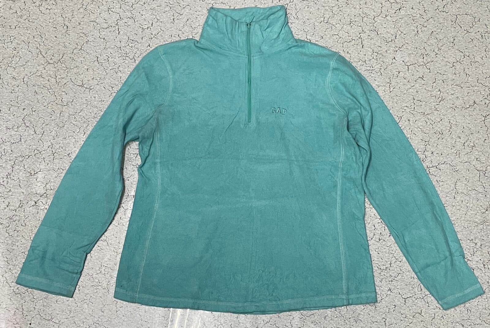 GAP thrift sweatshirt India back view