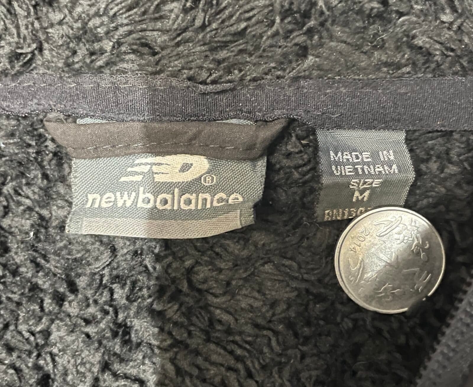 New Balance thrift fleece jacket India detail view