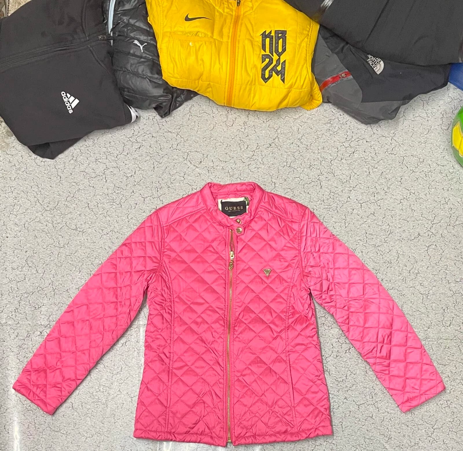 Branded thrift puffer jacket India