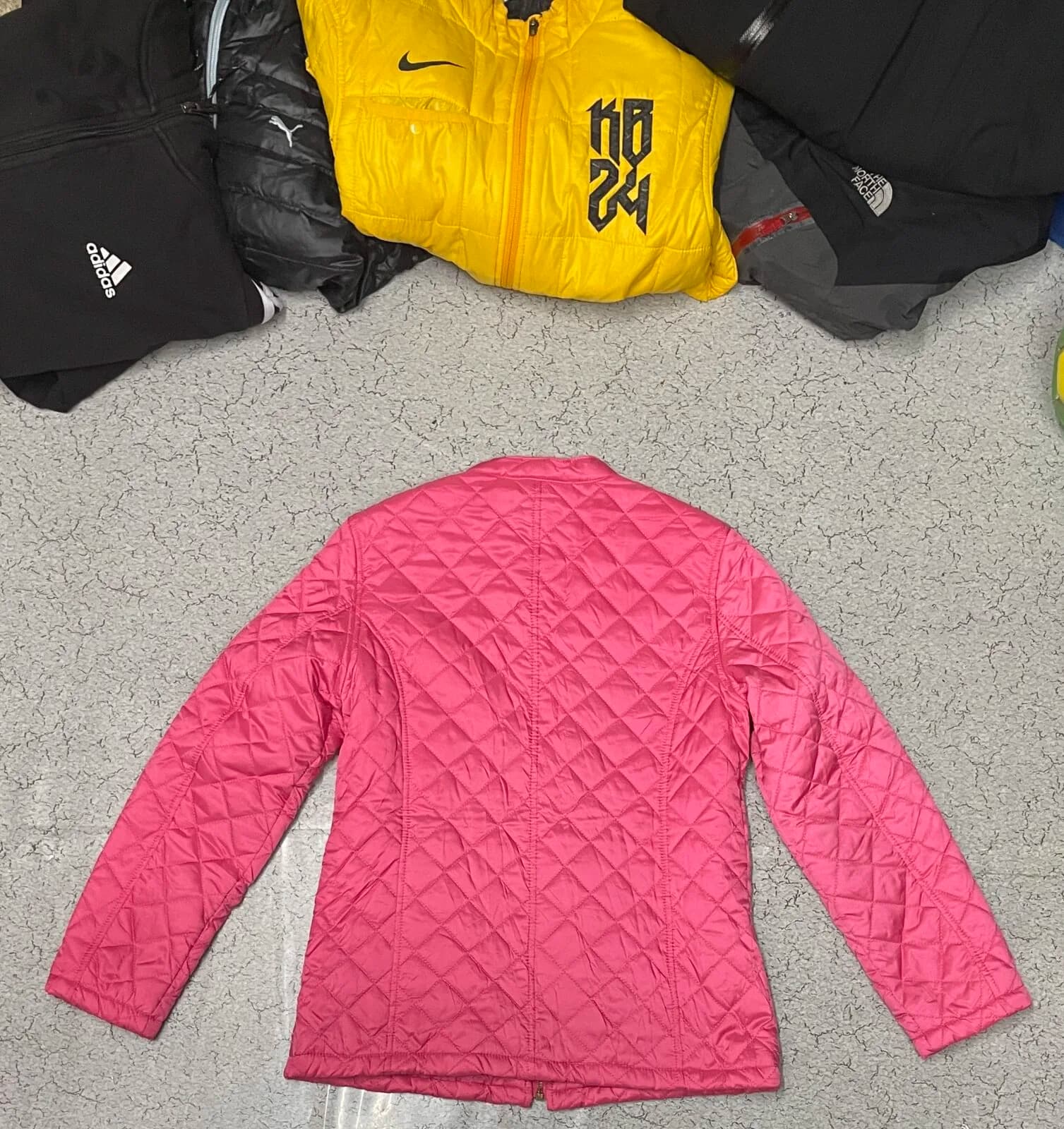 Branded thrift puffer jacket India back view