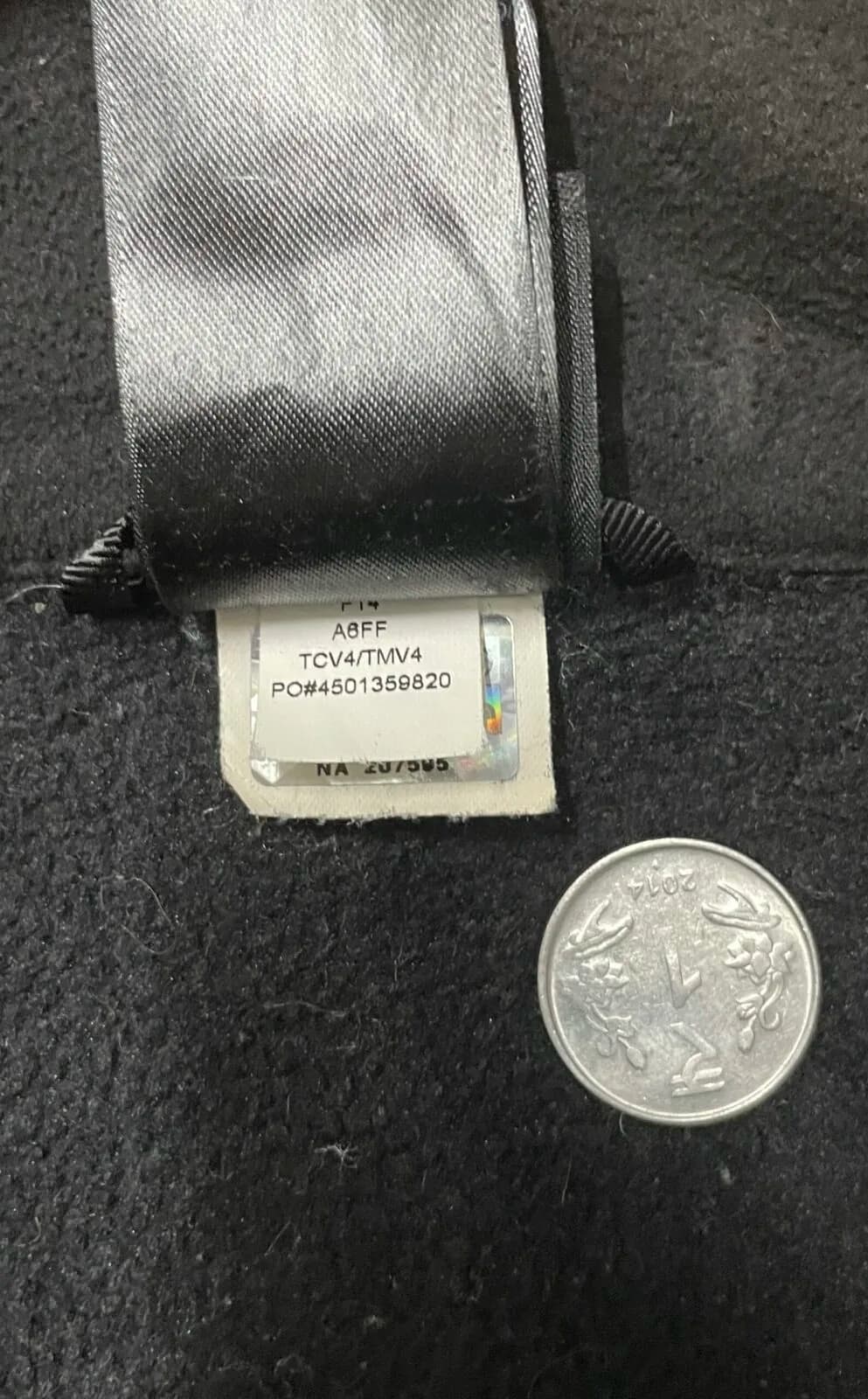 The North Face thrift fleece jacket India close-up