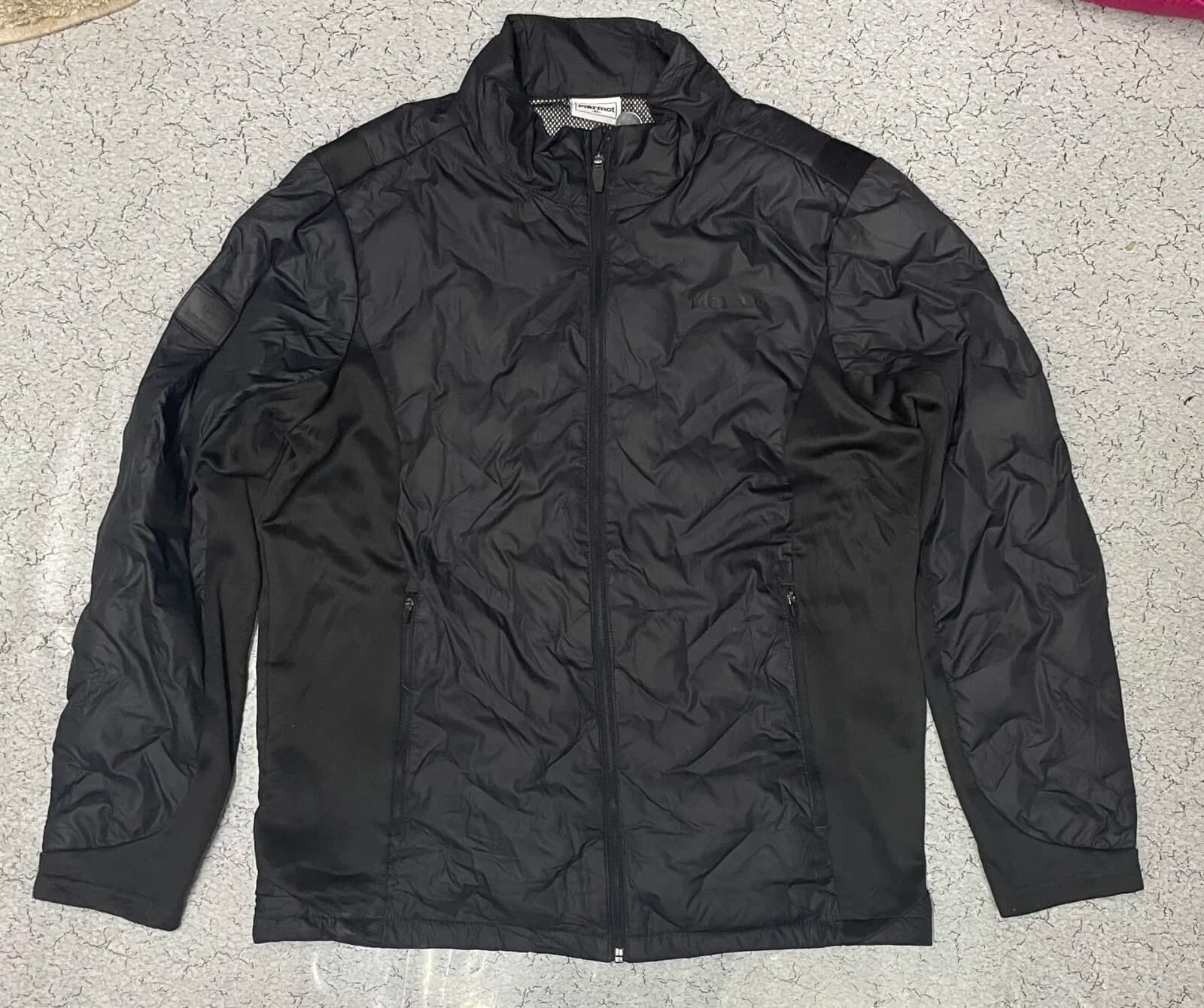 Branded thrift puffer jacket India