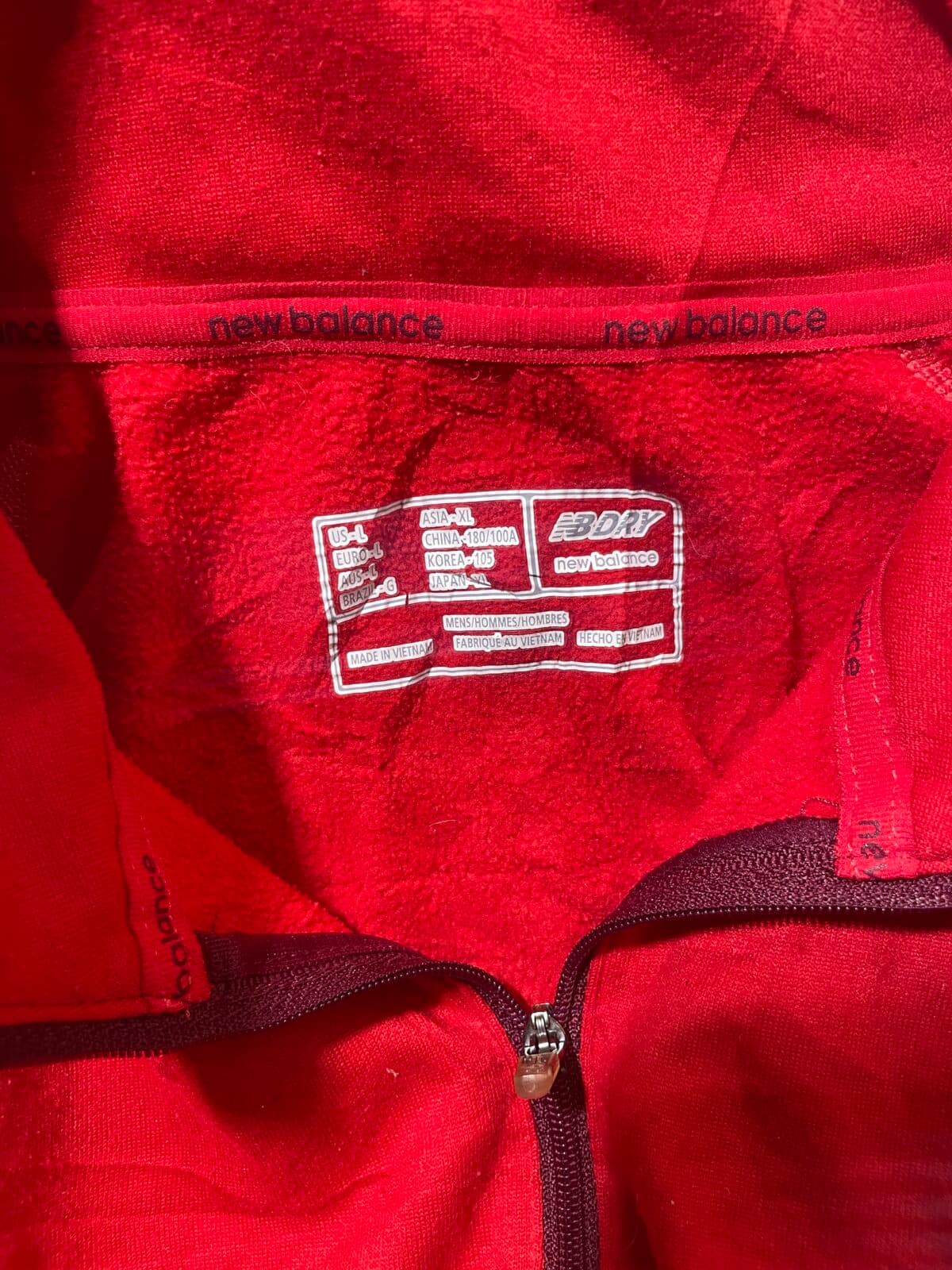 New Balance thrift t-shirt India detail view