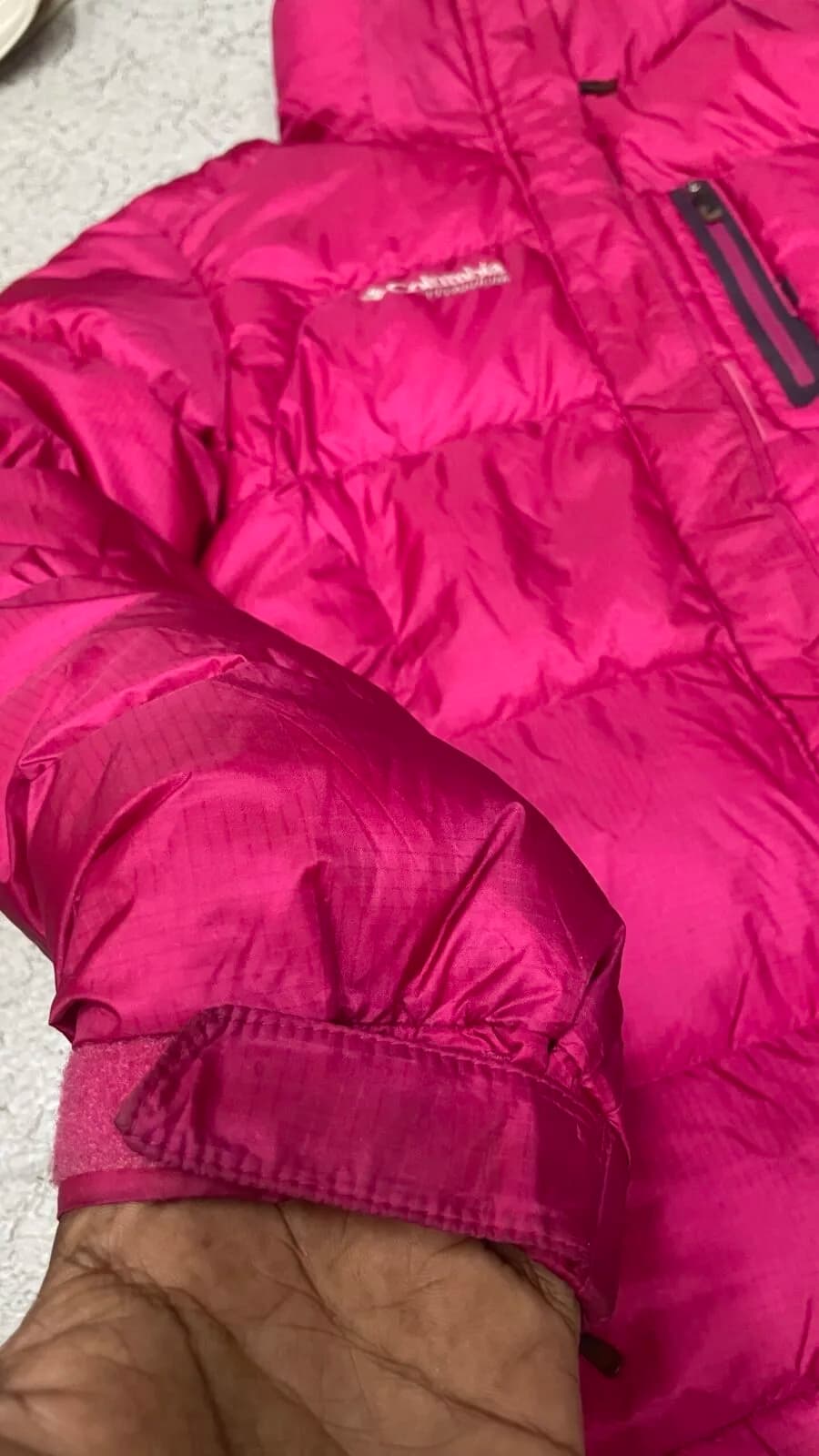 Columbia thrift puffer jacket India back view