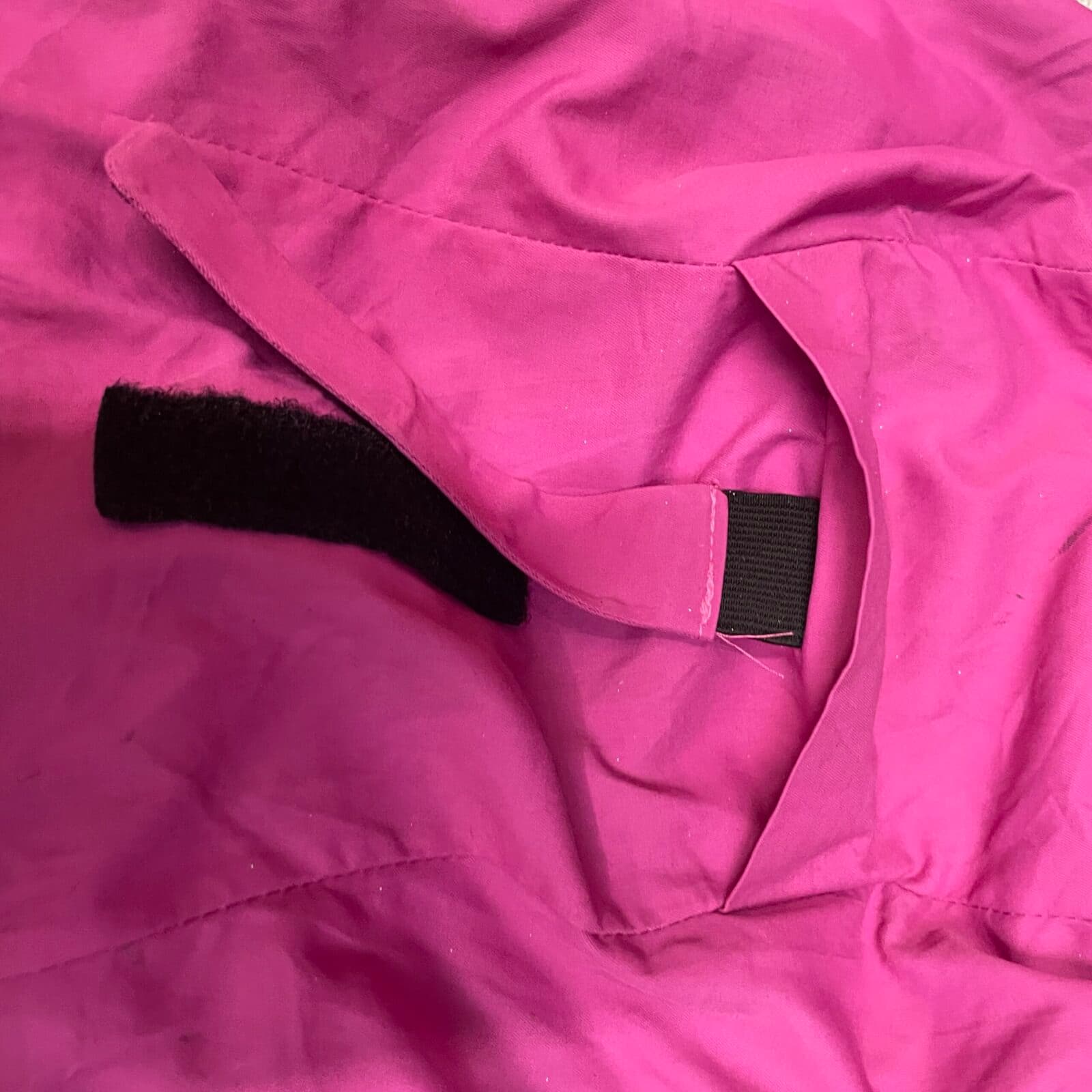 Columbia Omni-Tech thrift winter jacket India close-up