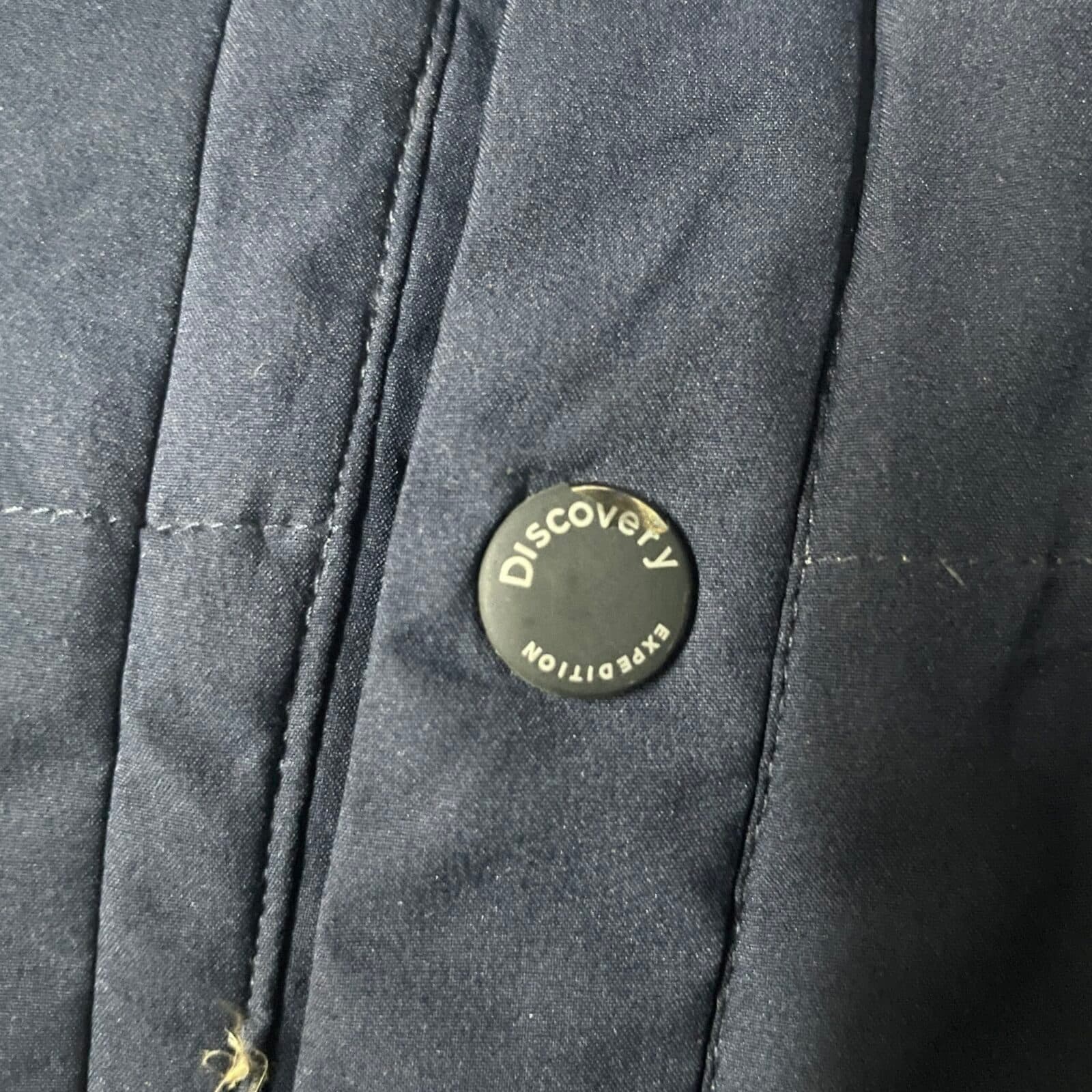 Branded thrift winter jacket India close-up