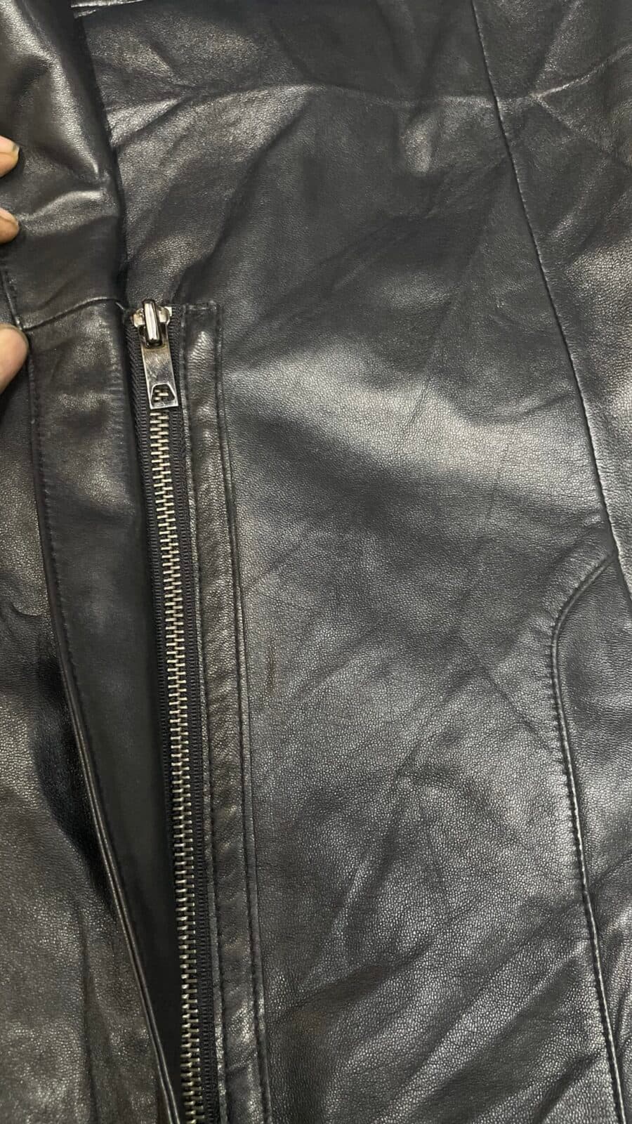 Branded thrift parka jacket India close-up