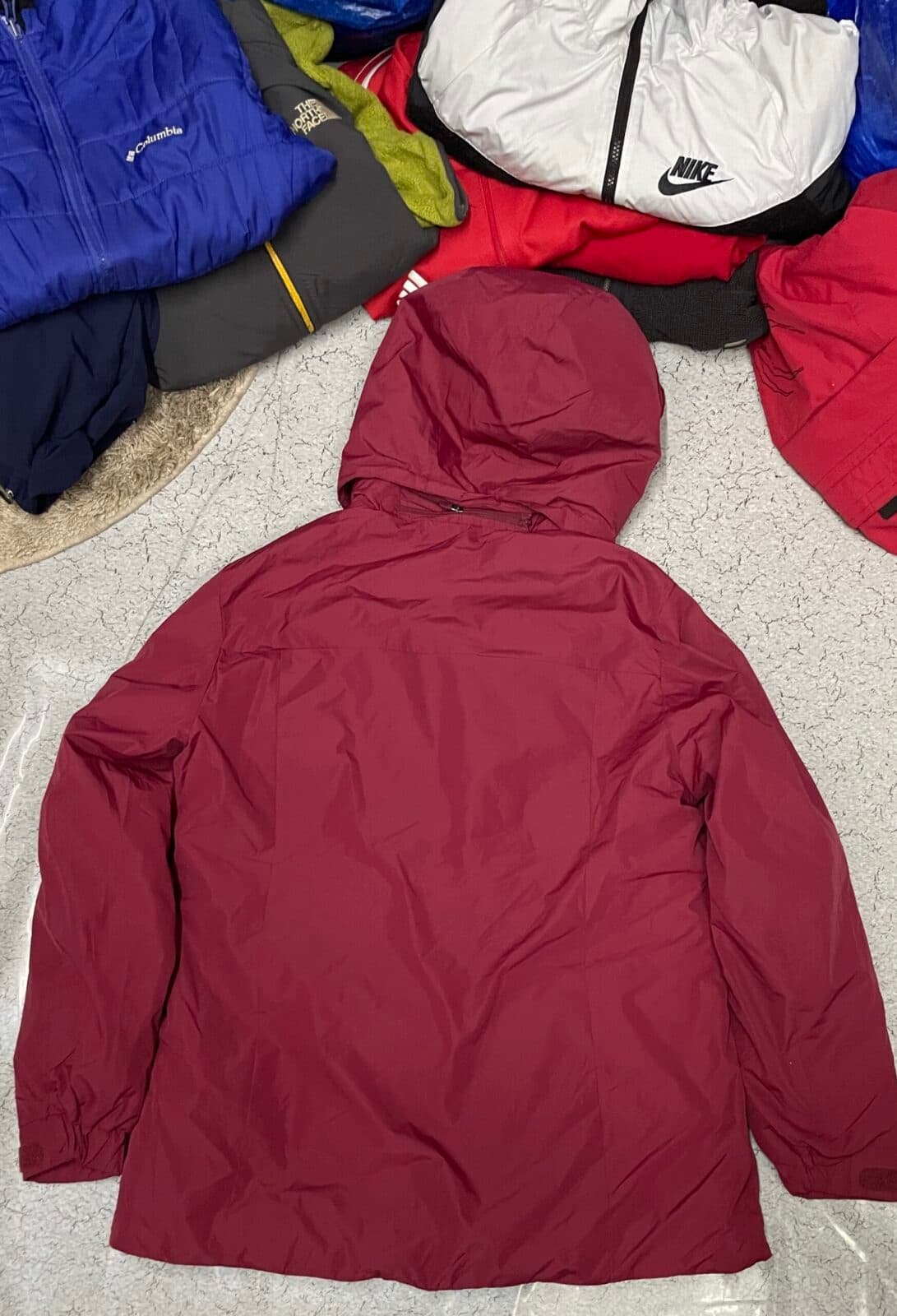 Branded thrift winter jacket India detail view