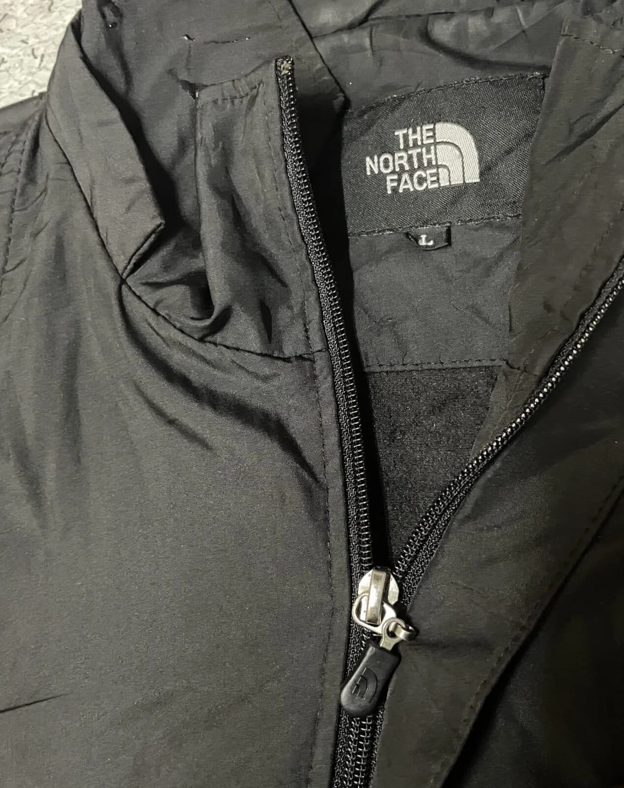 The North Face thrift jacket India detail view