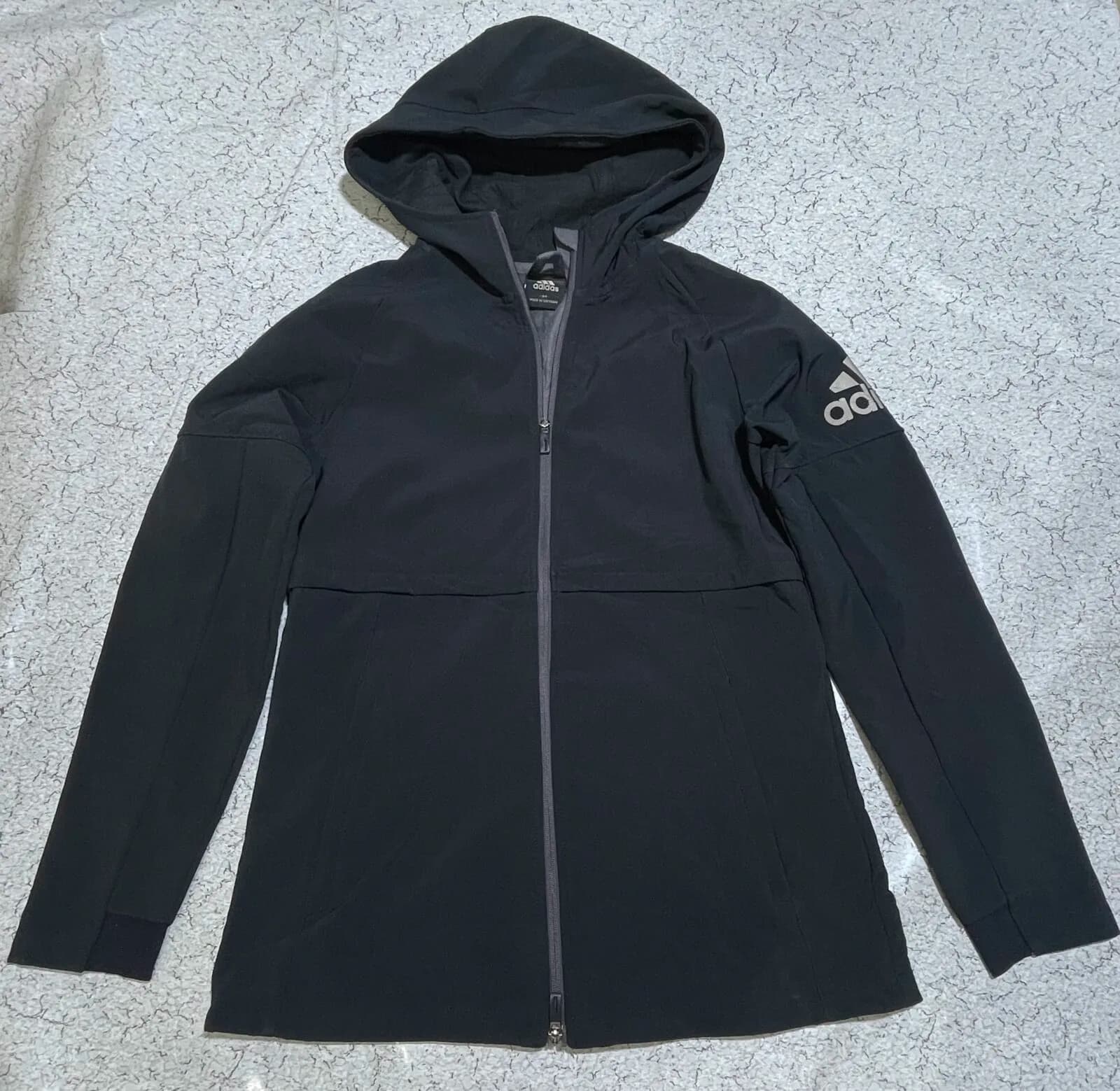 Adidas thrift track jacket India