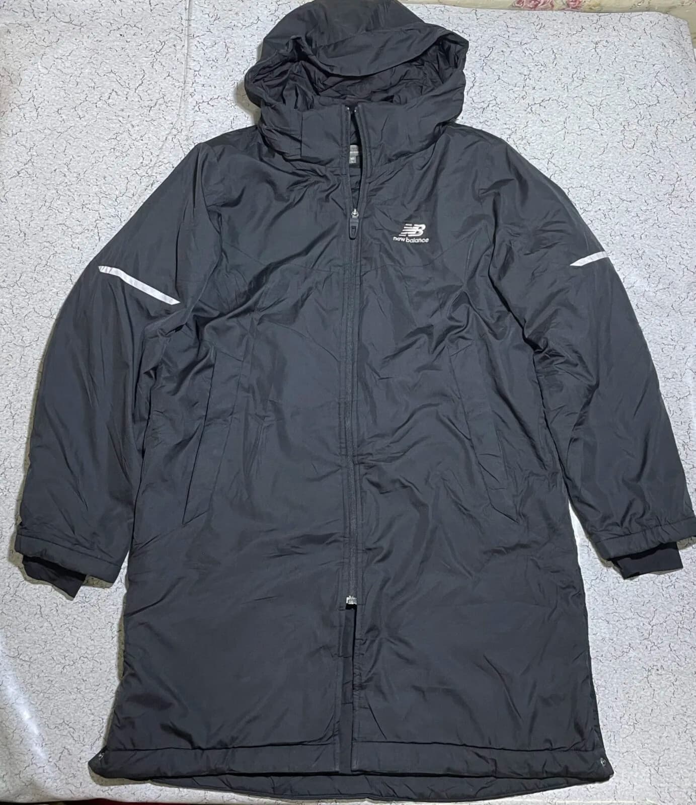 New Balance thrift parka jacket India back view